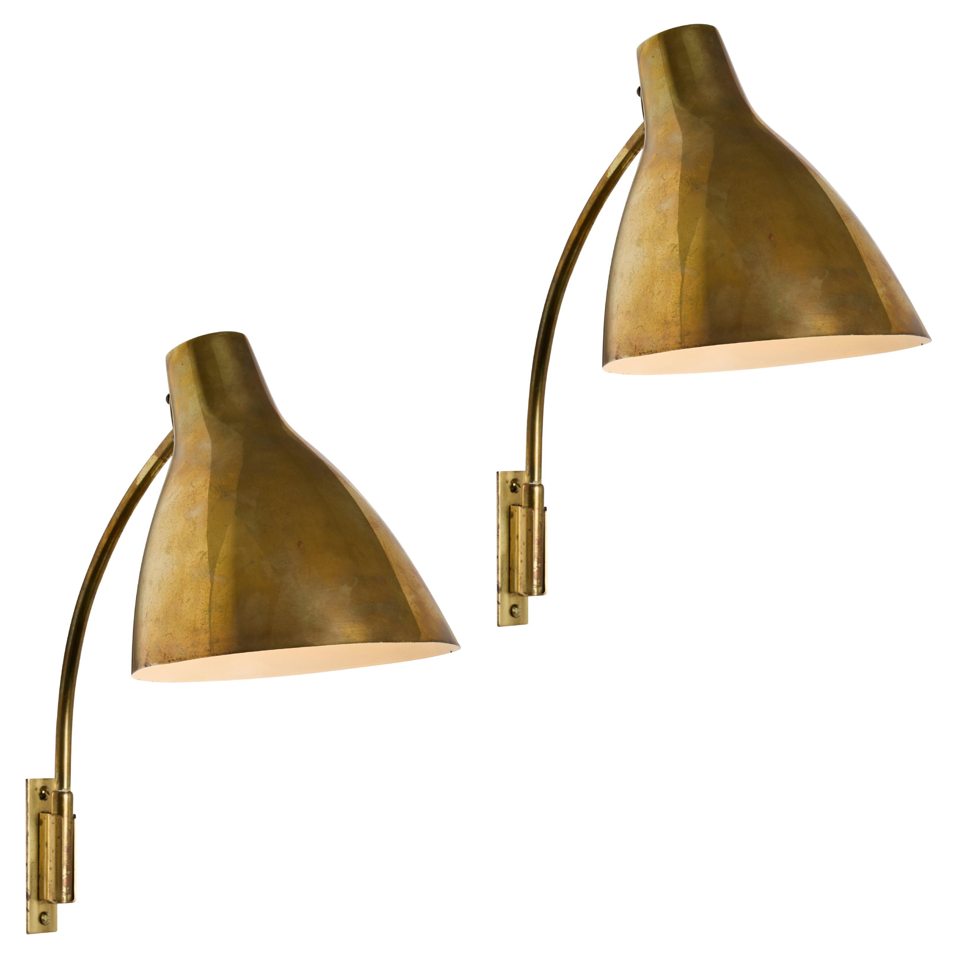 Paar große Wandlampen aus Messing, Lisa Johansson Pape #3055, 1950er Jahre, für Stockmann, Paar