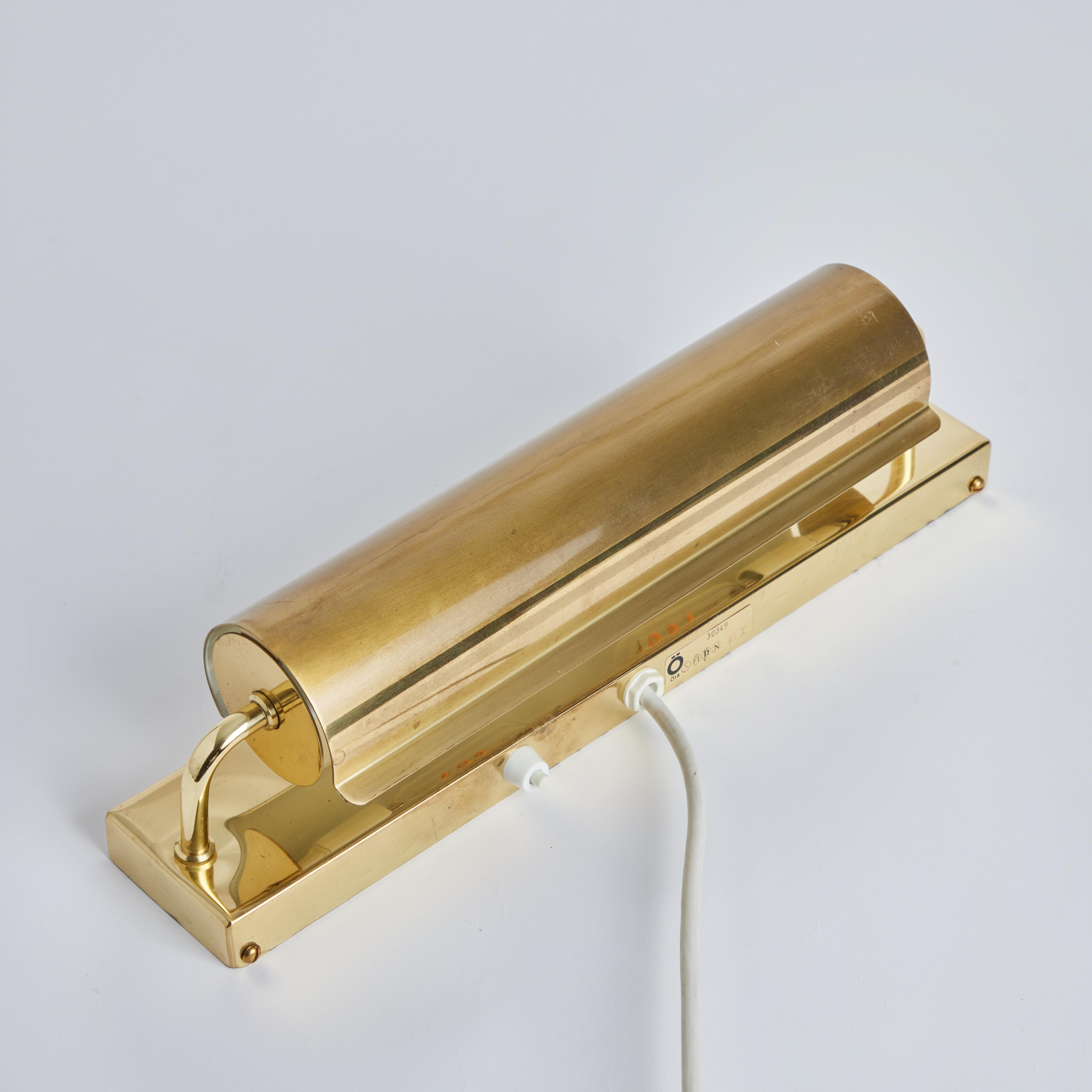 Pair of Large 1960s Brass Rotating Wall Lamps in the Style of Charlotte Perriand For Sale 10