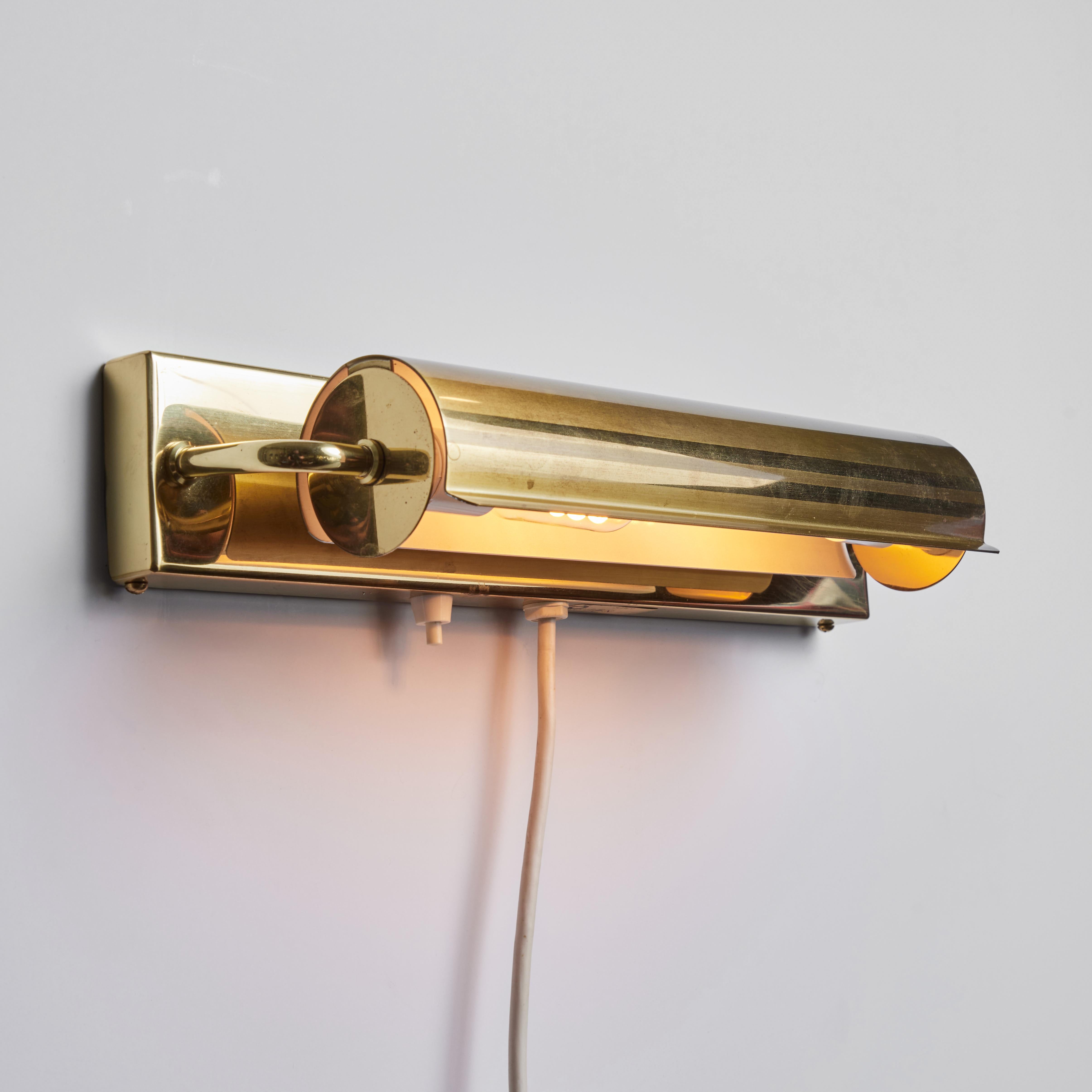 Mid-20th Century Pair of Large 1960s Brass Rotating Wall Lamps in the Style of Charlotte Perriand For Sale