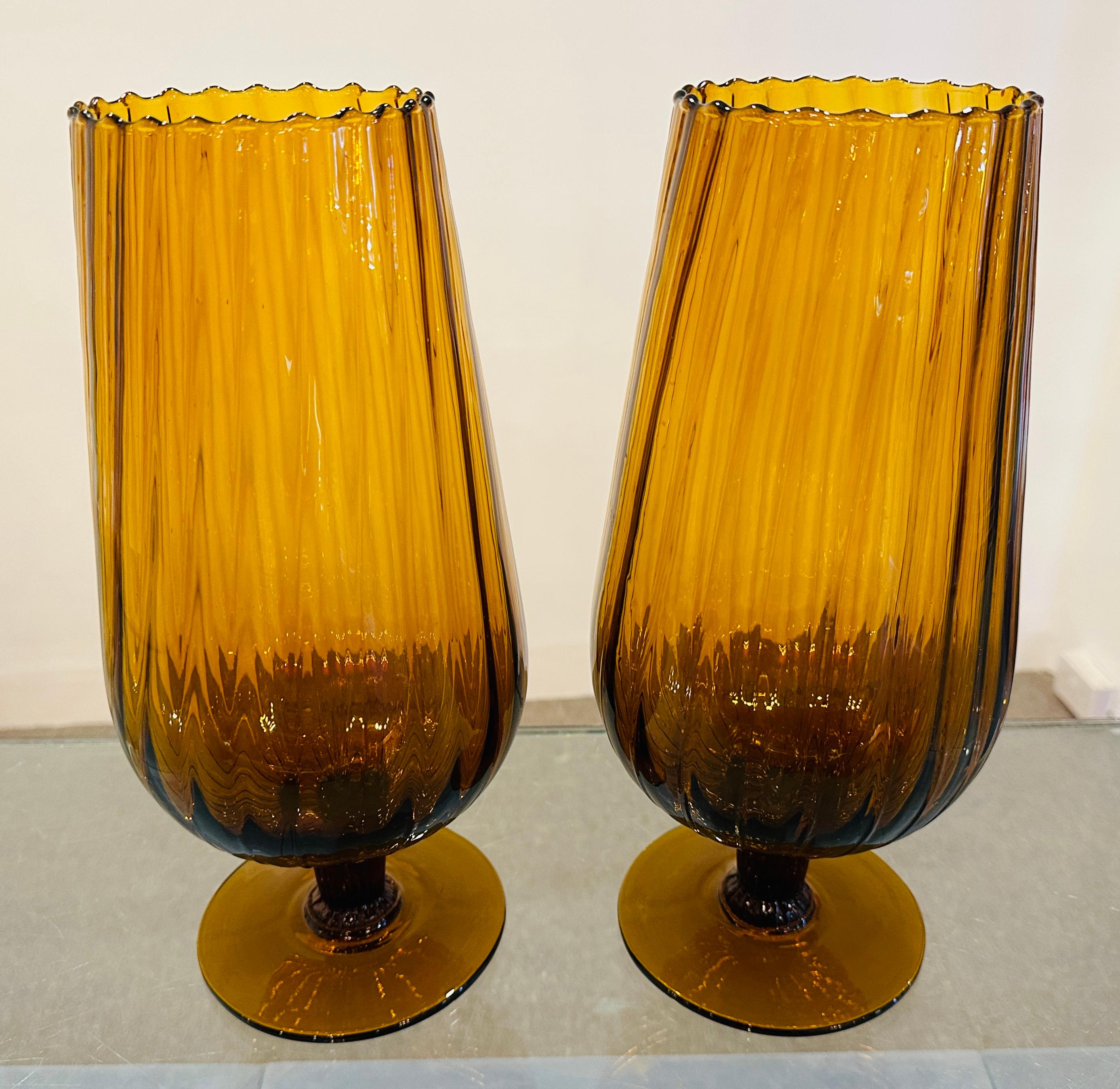 Mid-Century Modern Pair of Large 1960s Italian Amber Swirled Ribbed Glass Goblet Chalice Vases For Sale