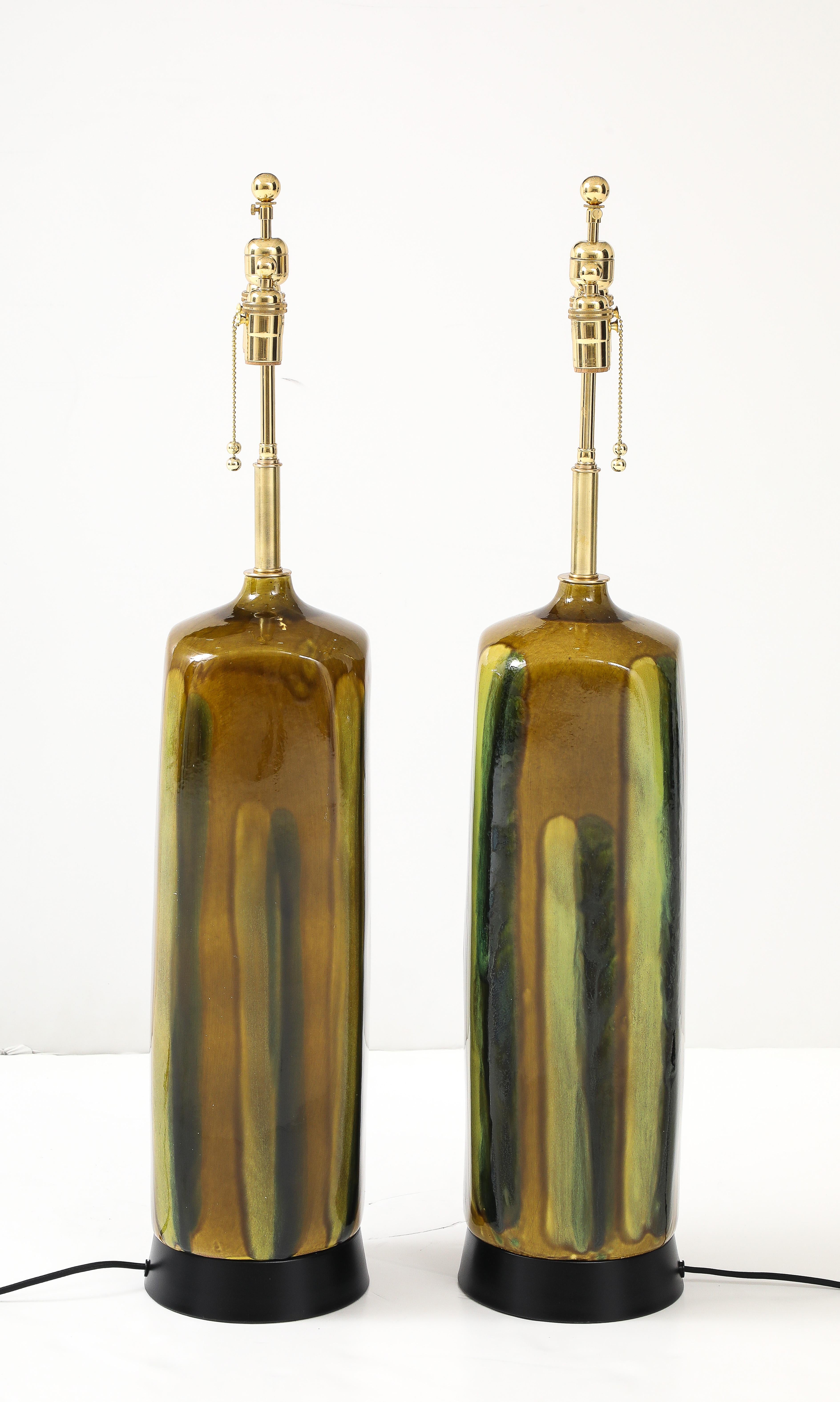 Paire de grandes lampes en céramique émaillée italienne des années 1960. en vente 4