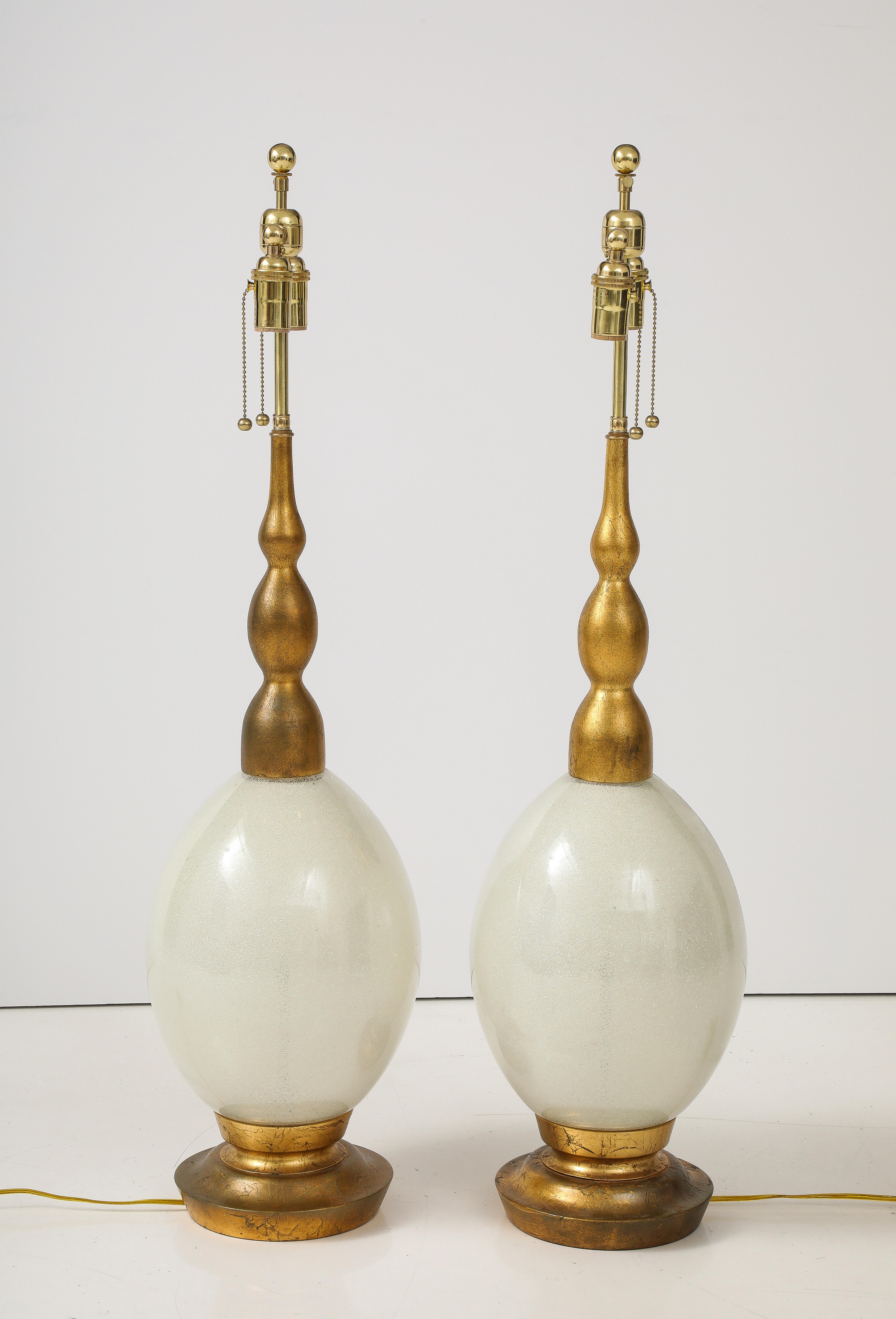 Paire de grandes lampes en verre de Murano des années 1960 par Marble Lamp Company en vente 2