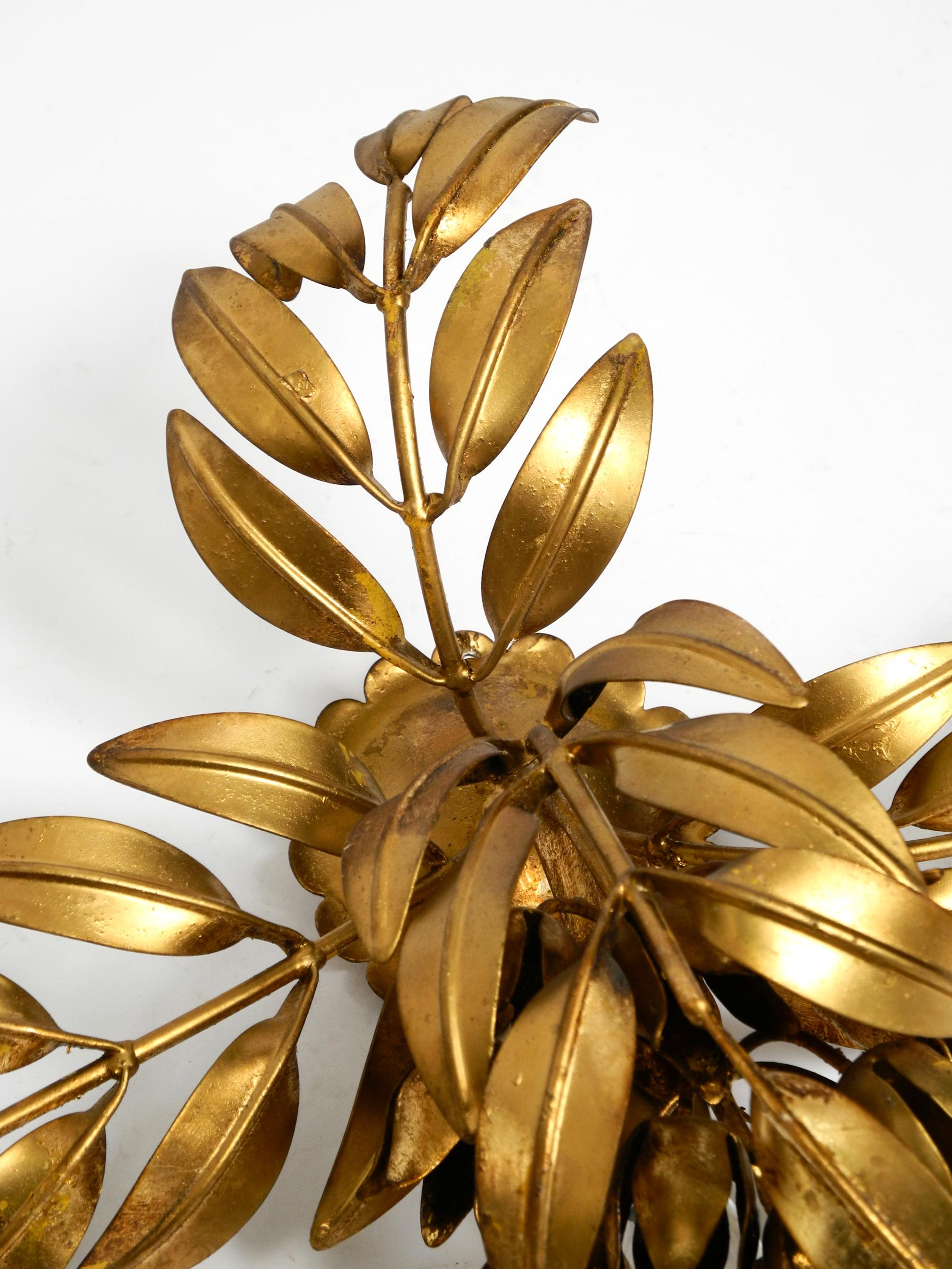 Pair of large 1970s gold-plated metal wall lamps model Wisteria by Hans Kögl For Sale 7