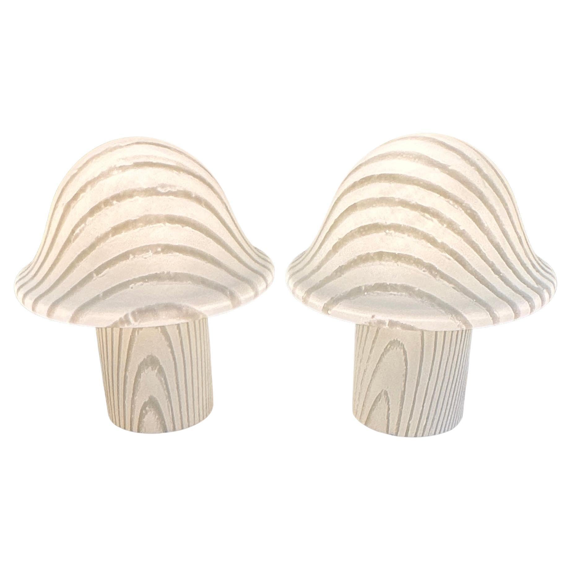 Paire de grandes lampes de table à champignon en verre soyeux rayé Peill & Putzler des années 1970
