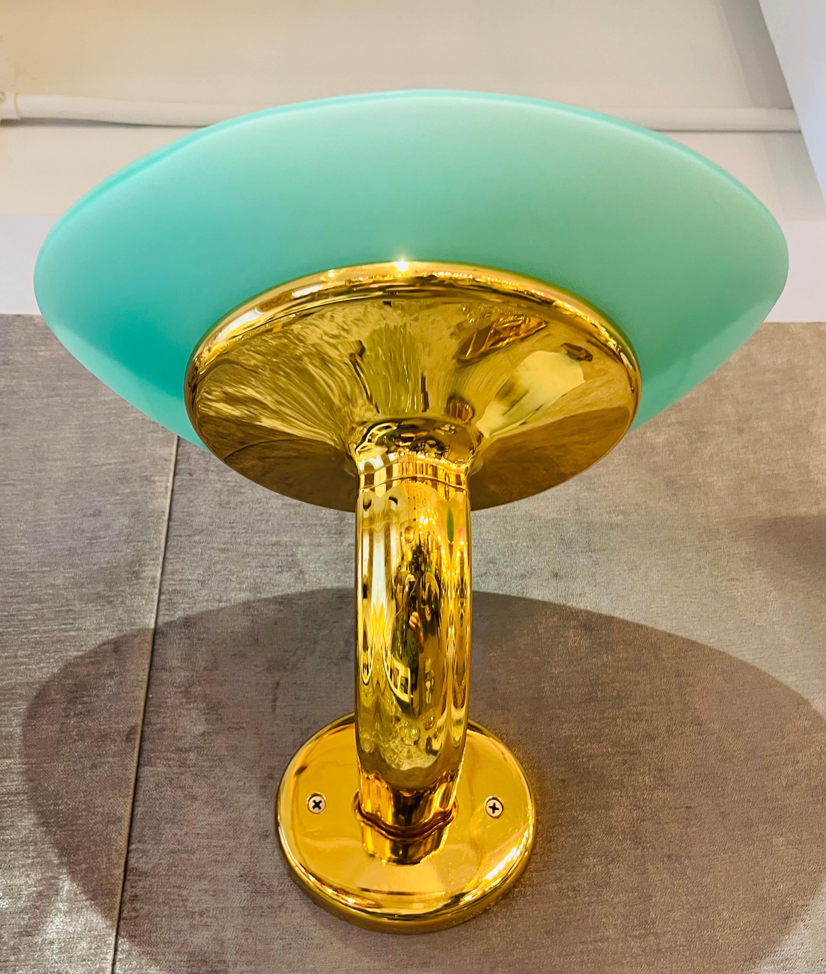 Pair of Large 1980s Italian Fratelli Martini Gold Wall Lamps In condizioni ottime in vendita a New York, NY
