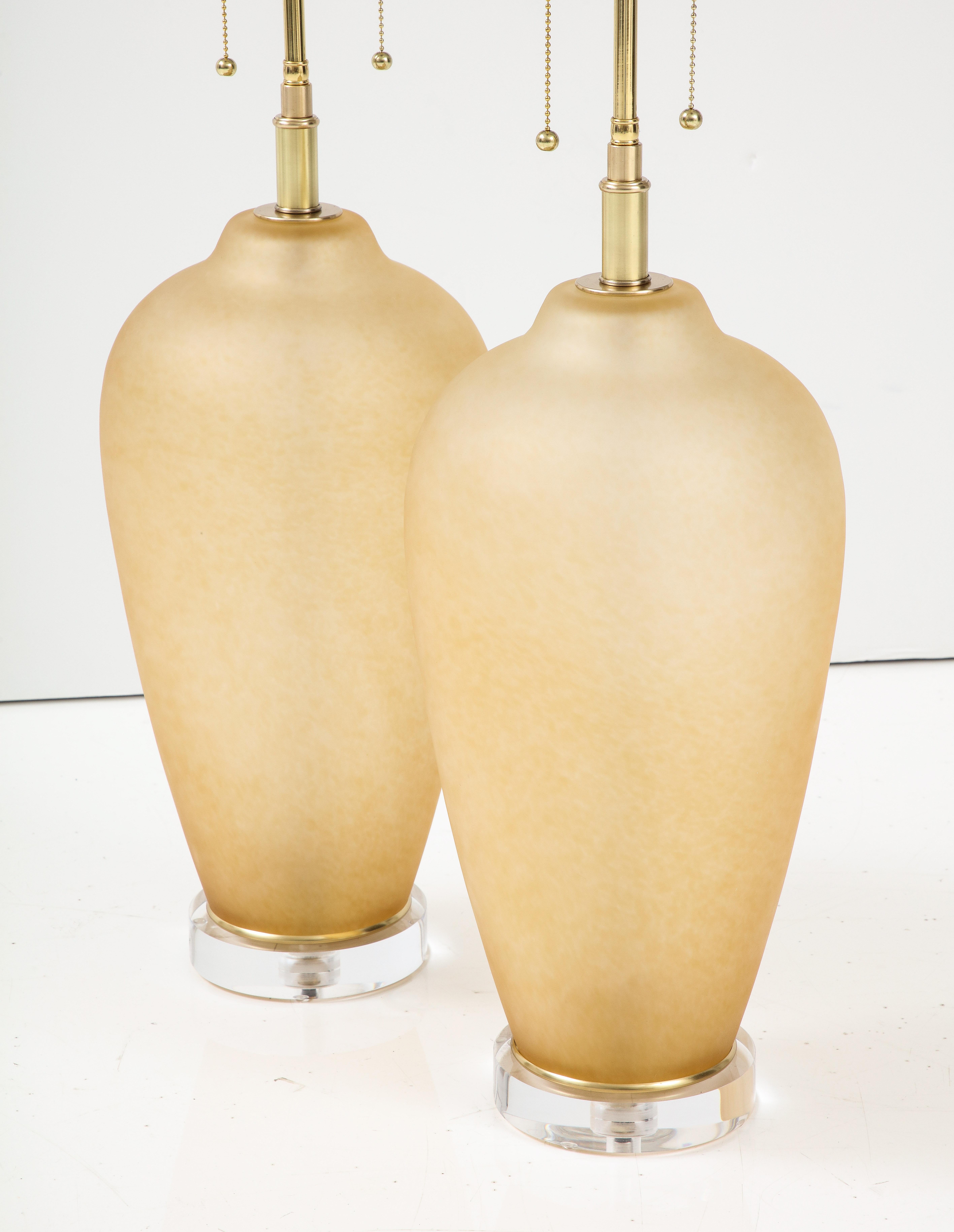 Pair of Large 1980's Murano glass Lamps In Good Condition For Sale In New York, NY