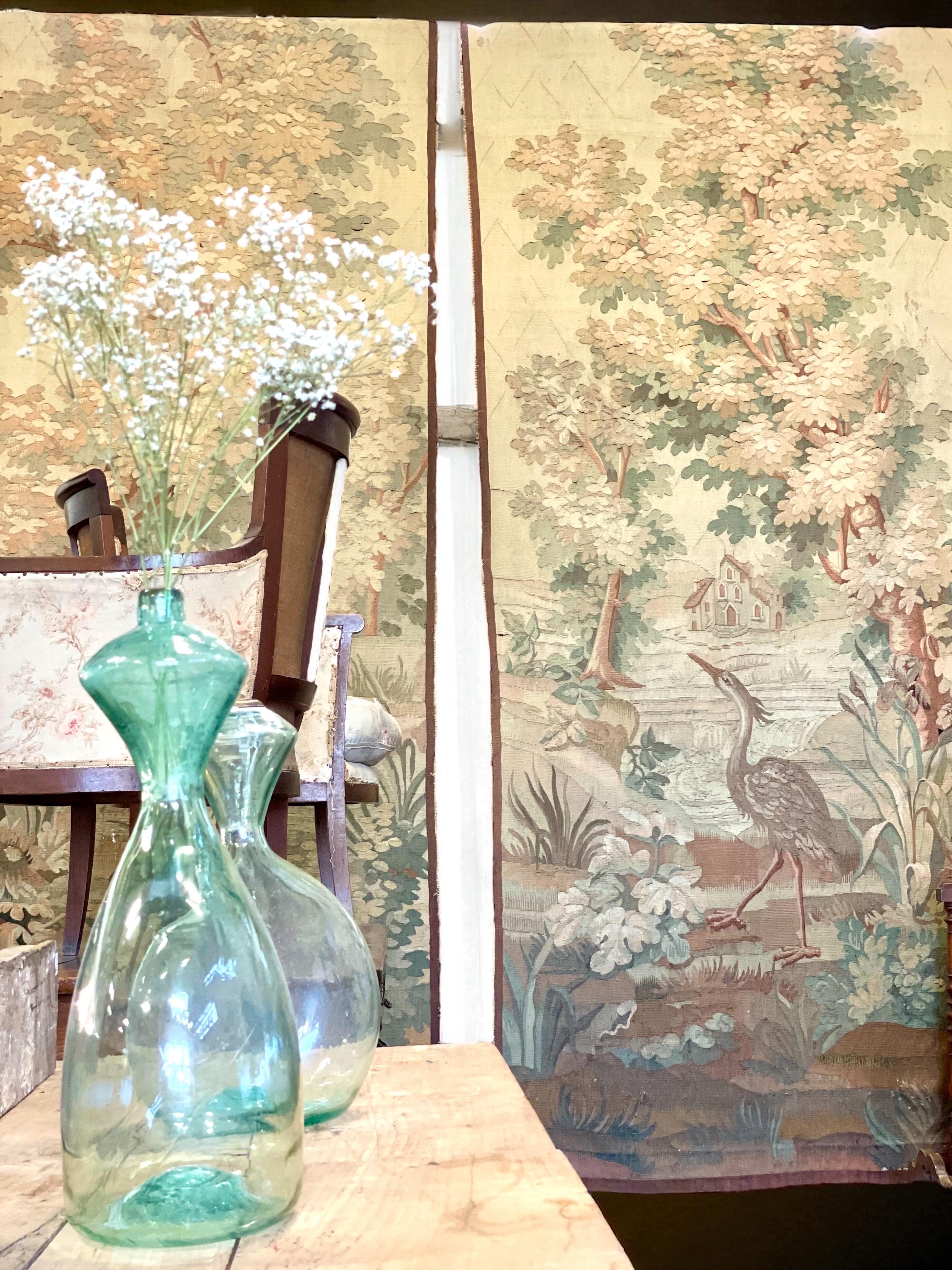 Paire de grandes tapisseries en Verdure d'Aubusson du 19ème siècle avec Héron et Canard en vente 3