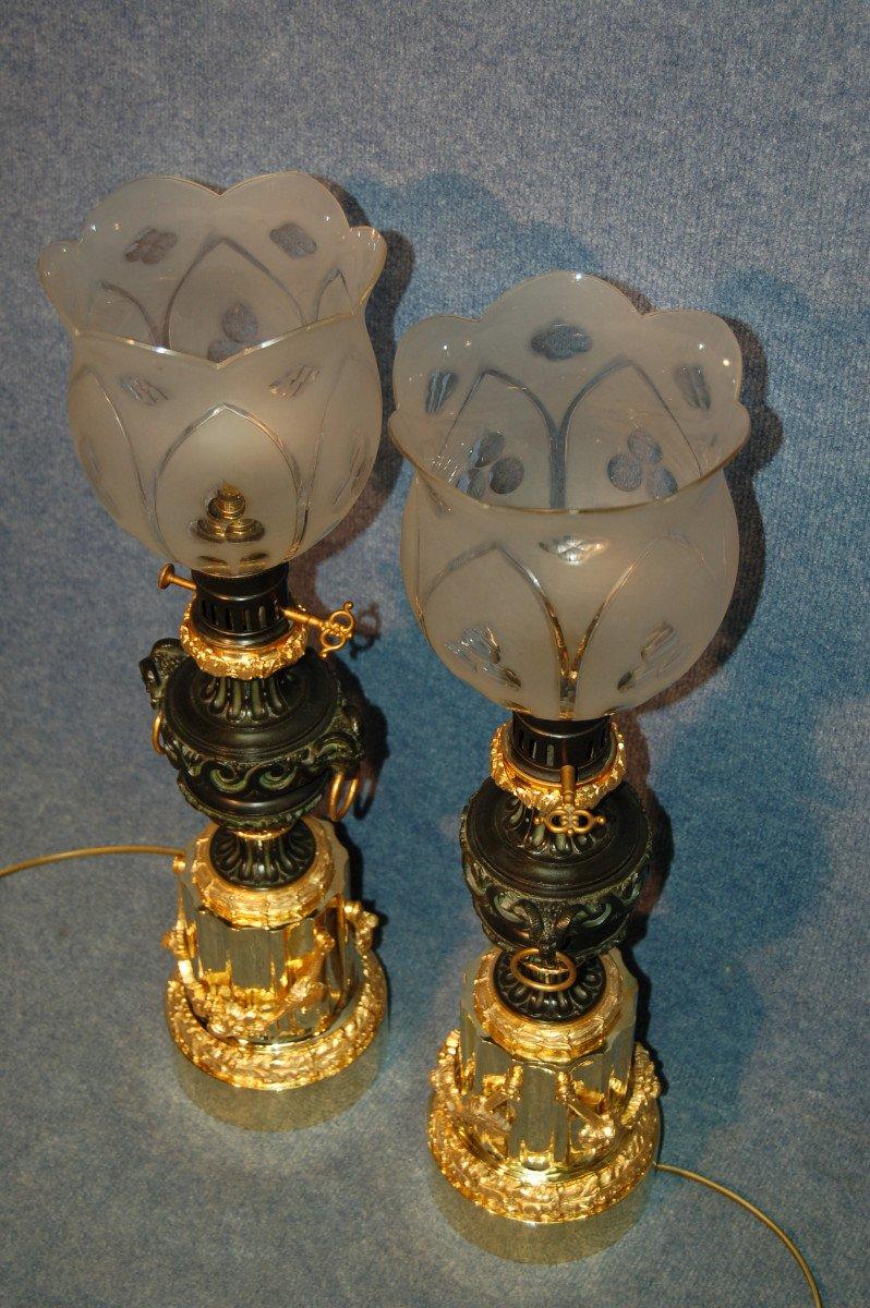 Pair of large 19th century bronze lamps For Sale 1