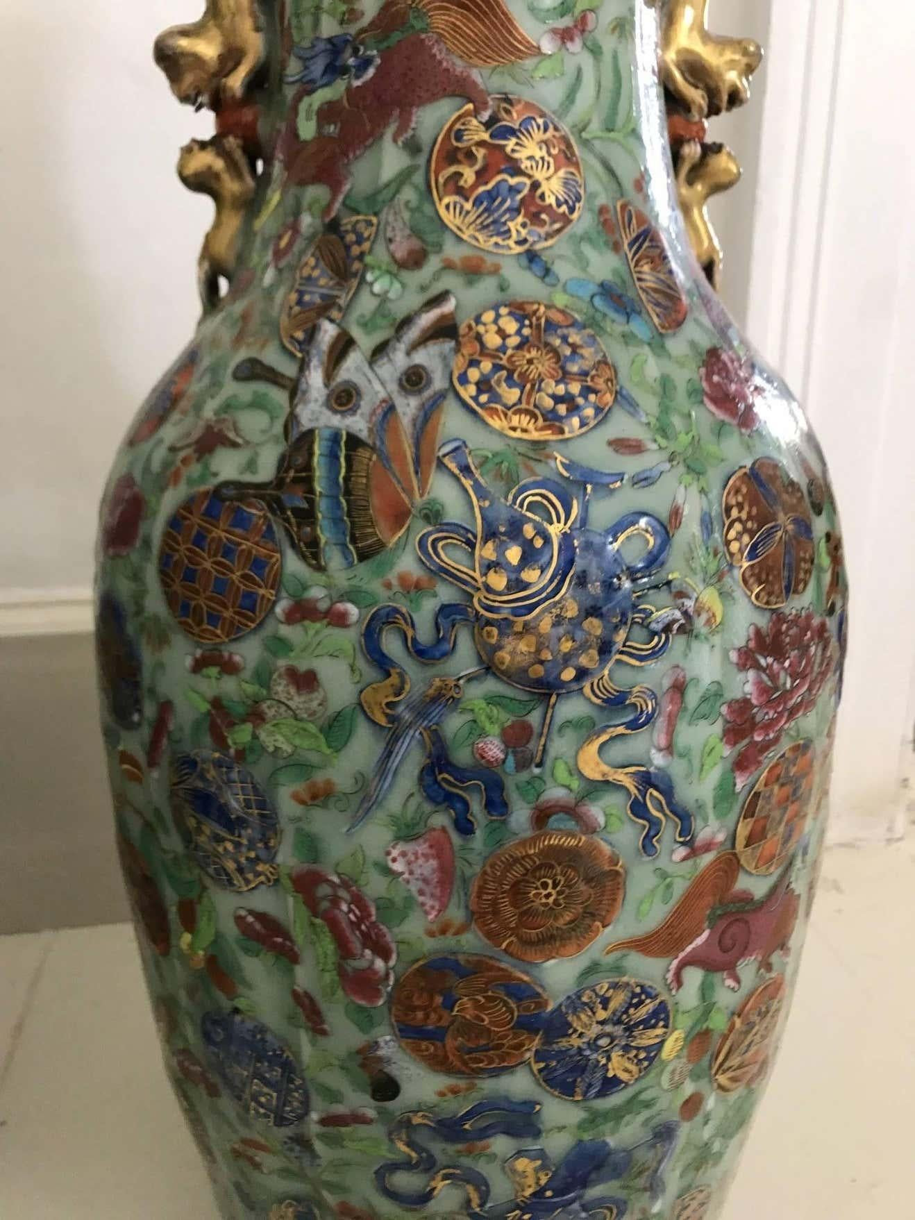 Pair of Large 19th Century Chinese Vases 6