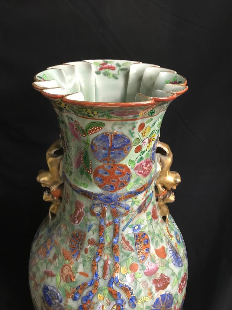 Chinoiserie Pair of Large 19th Century Chinese Vases For Sale