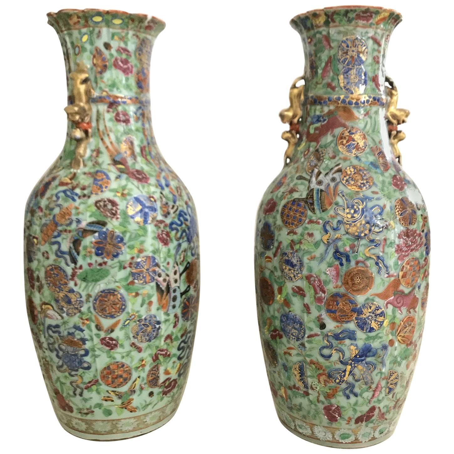 Pair of Large 19th Century Chinese Vases For Sale