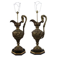 Paire de grandes lampes de bureau françaises en laiton du 19ème siècle en forme d'aiguière