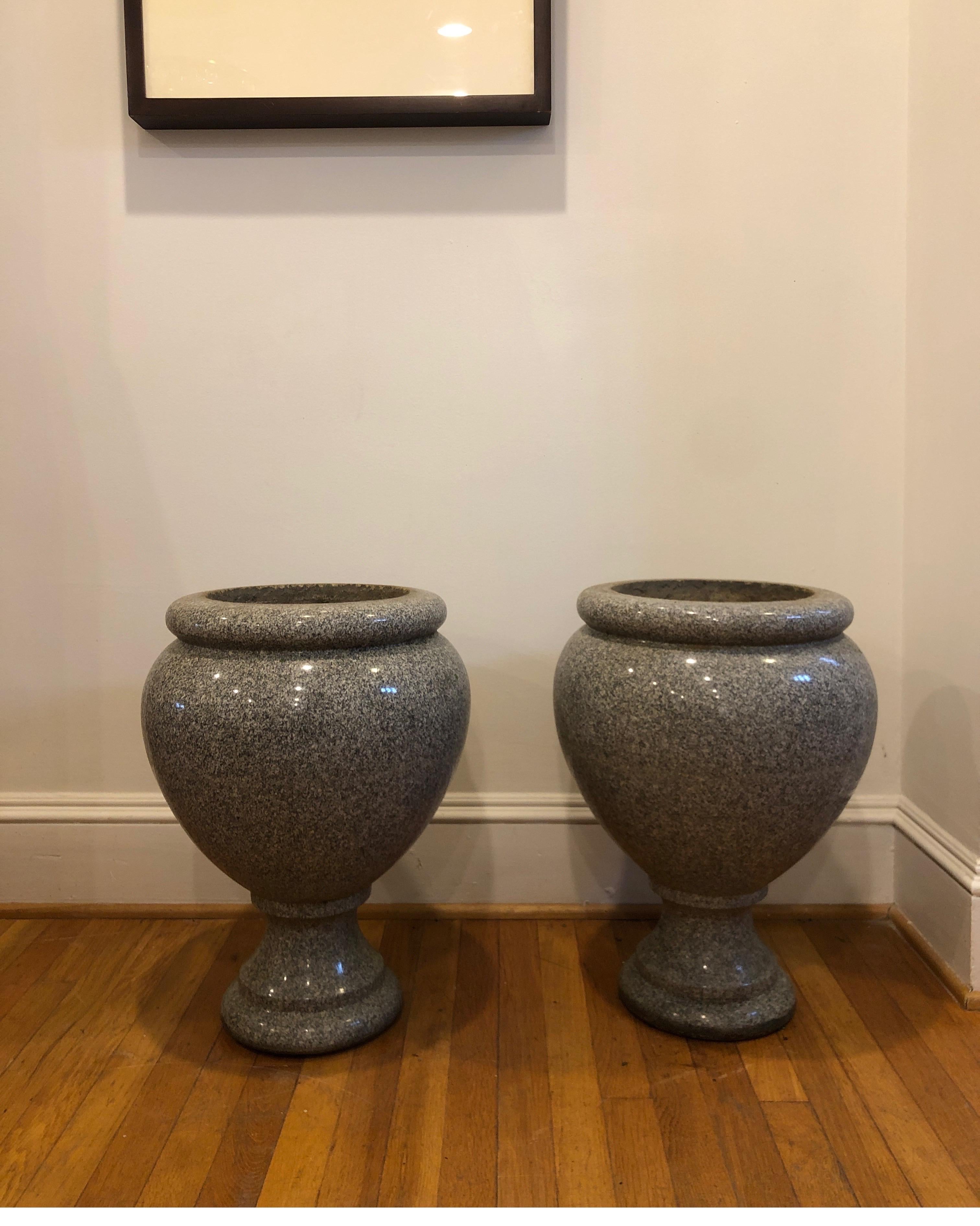 Italian Pair of Large 19th Century French Granite Urns For Sale