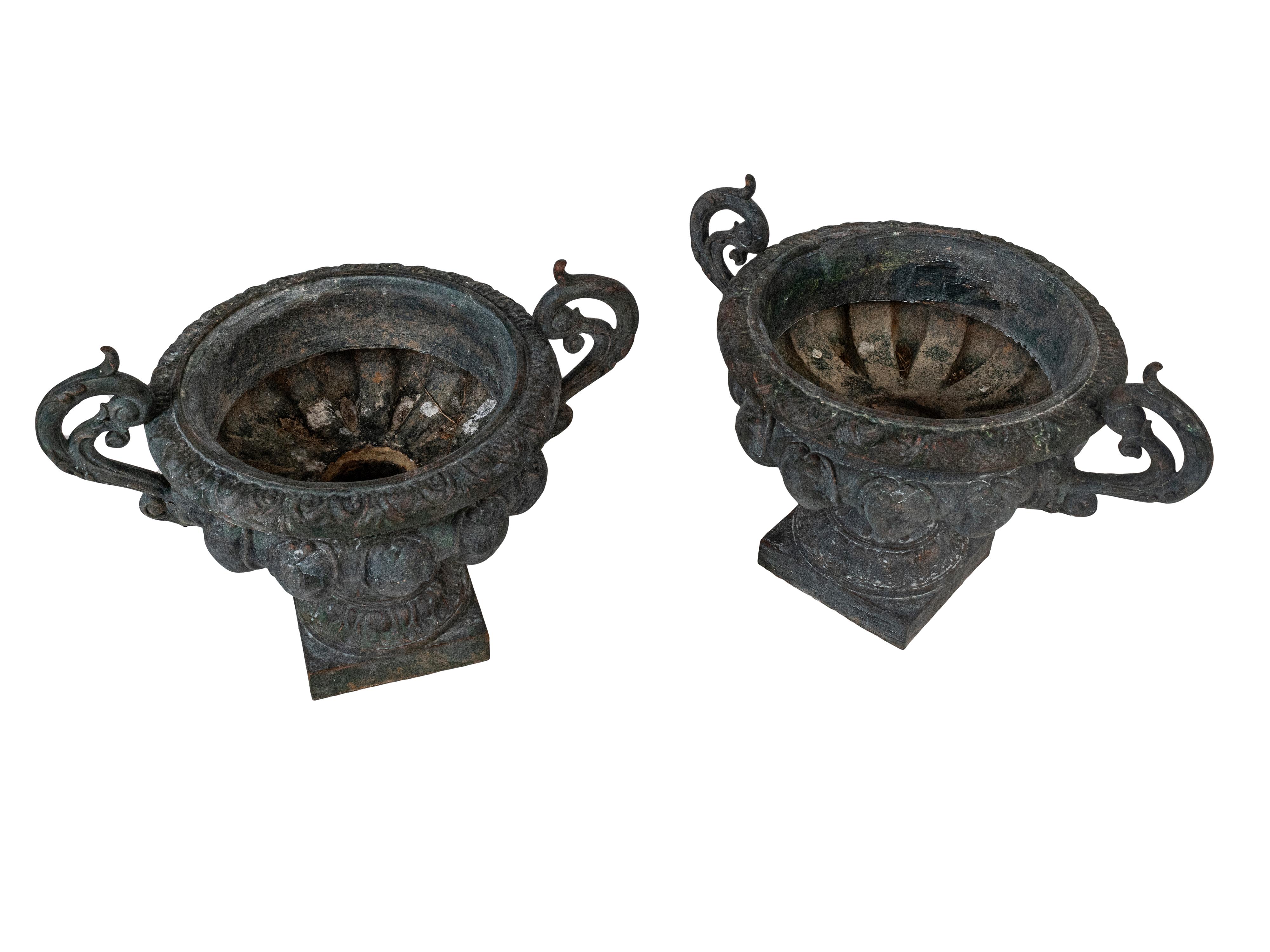 Pair of large 19th Century green painted Napoleon III urns with handles For Sale 9