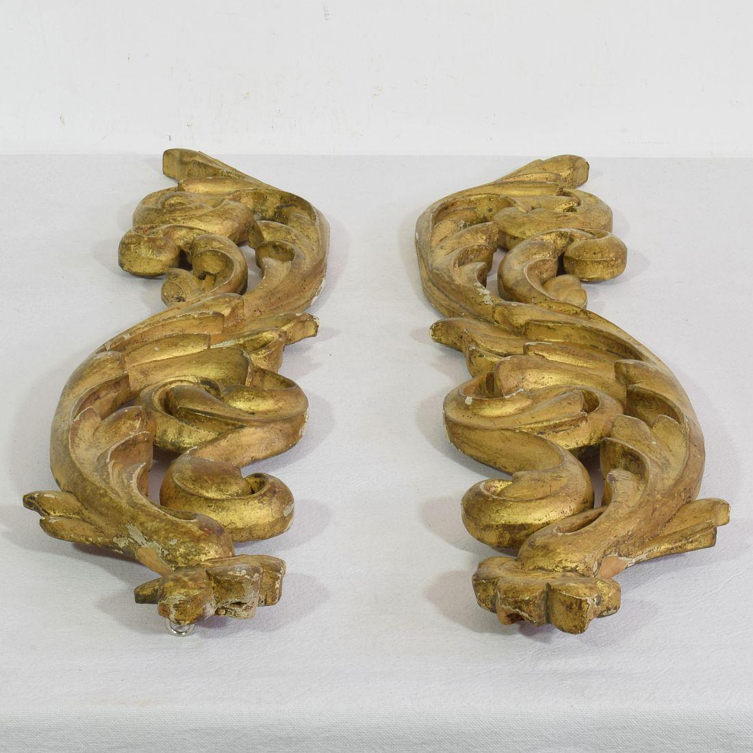 Pair of Large 19th Century Italian Giltwood Baroque Style Ornaments 15
