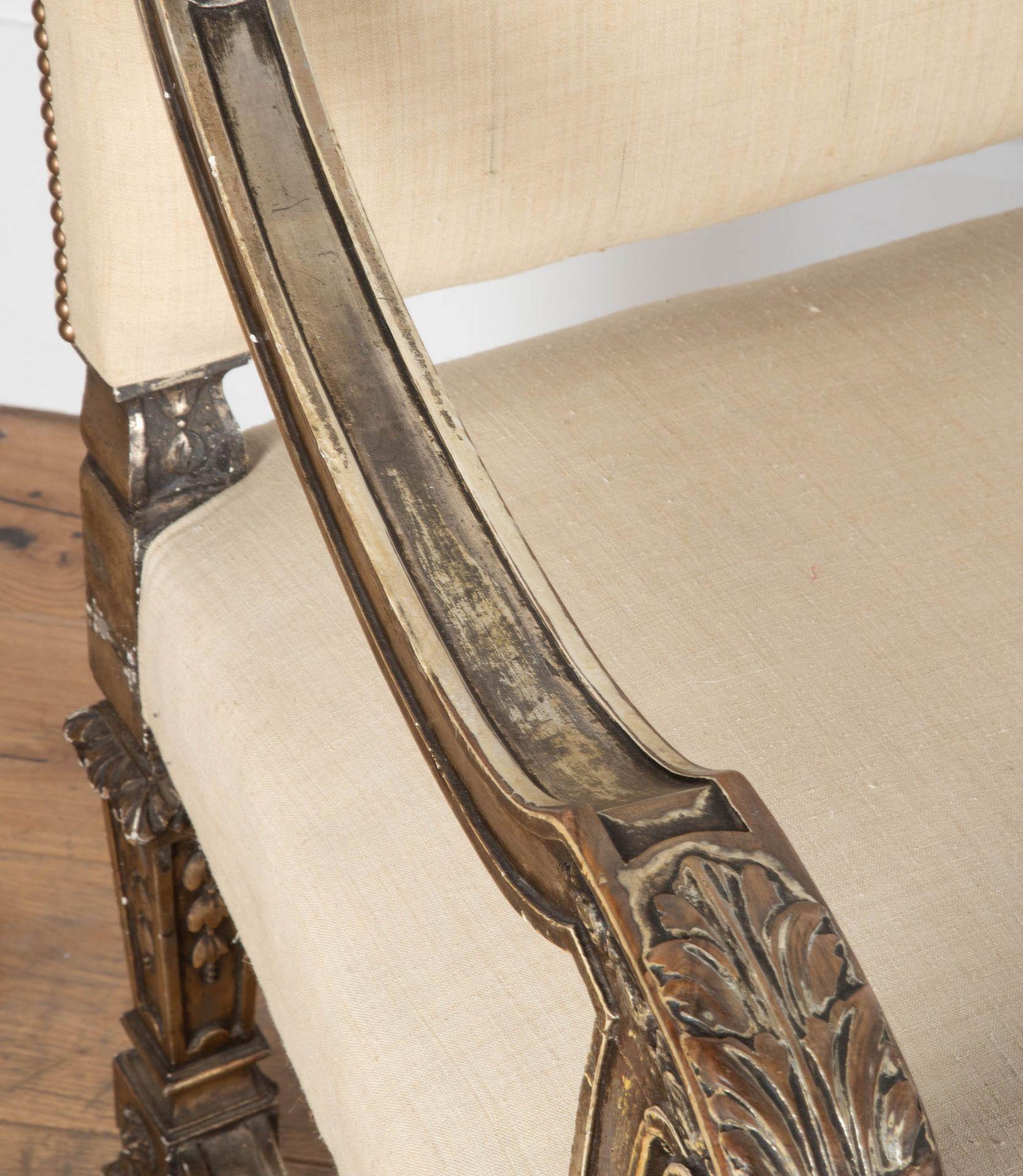 Paire de grandes chaises à trône italiennes du 19e siècle en vente 8