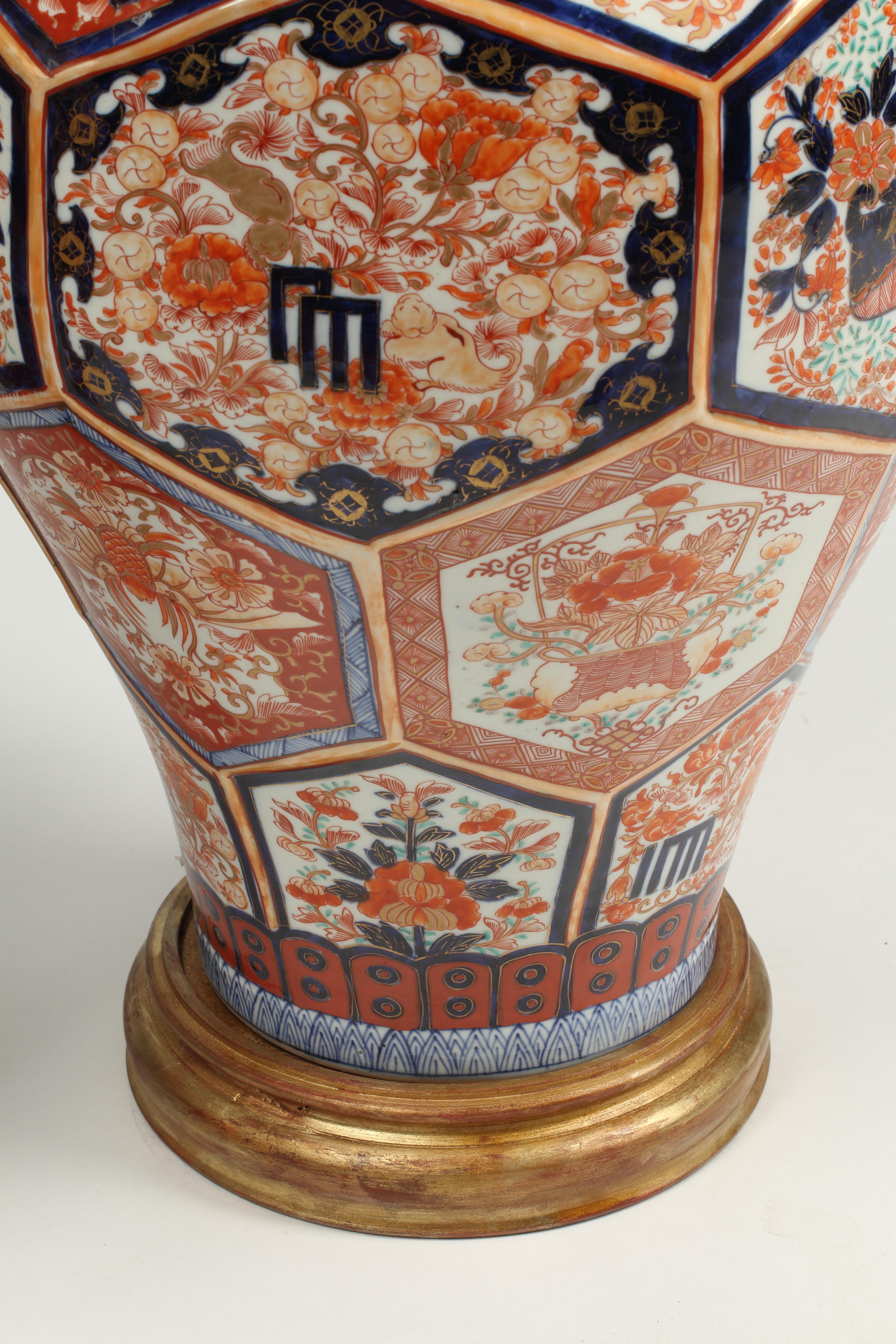 Meiji Pair of Large 19th Century Japanese Imari Porcelain Temple Jars with Cover For Sale