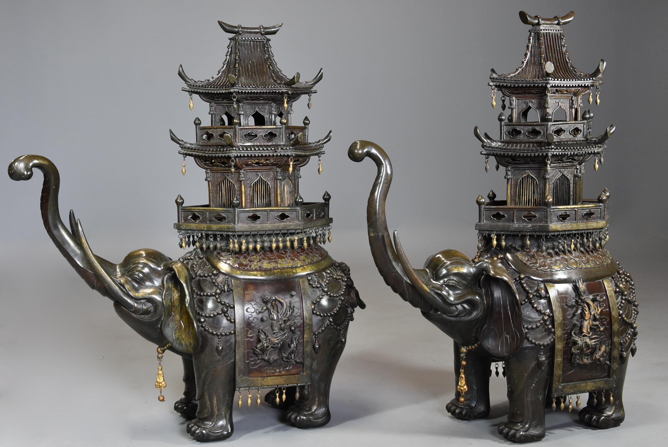 Pair of Large 19th Century Japanese Meiji Bronze Elephant Incense Burners For Sale 2