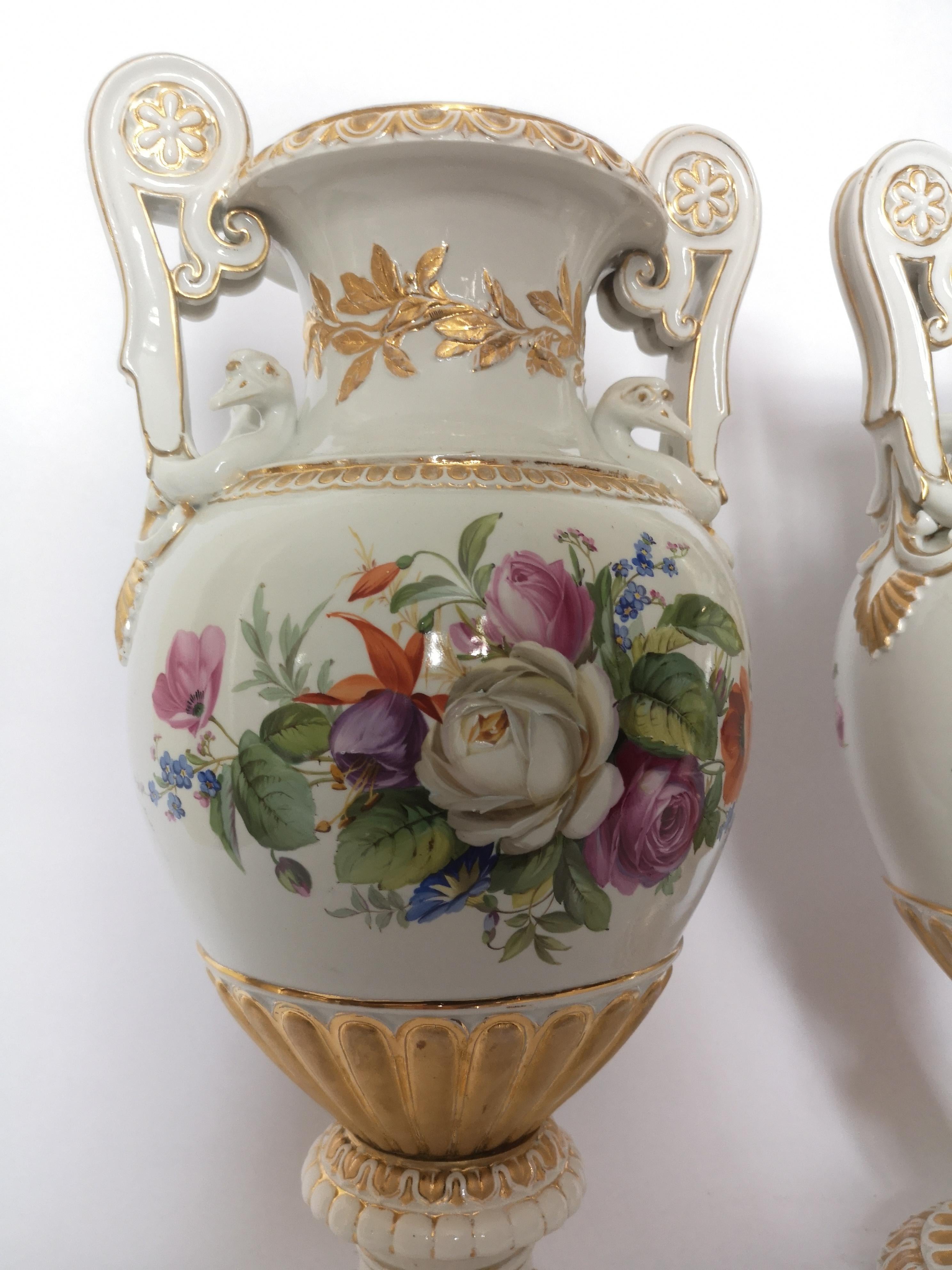 Pair of Large 19th Century Meissen Vases For Sale 1