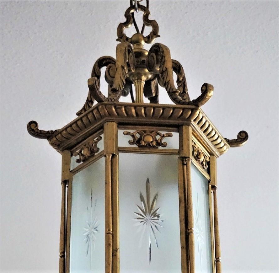 Pair of Large 19th Century Regency Style Bronze Cut-Glass Three-Light Lanterns 5
