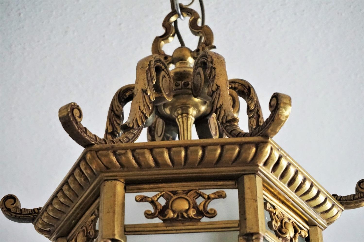 Pair of Large 19th Century Regency Style Bronze Cut-Glass Three-Light Lanterns 8