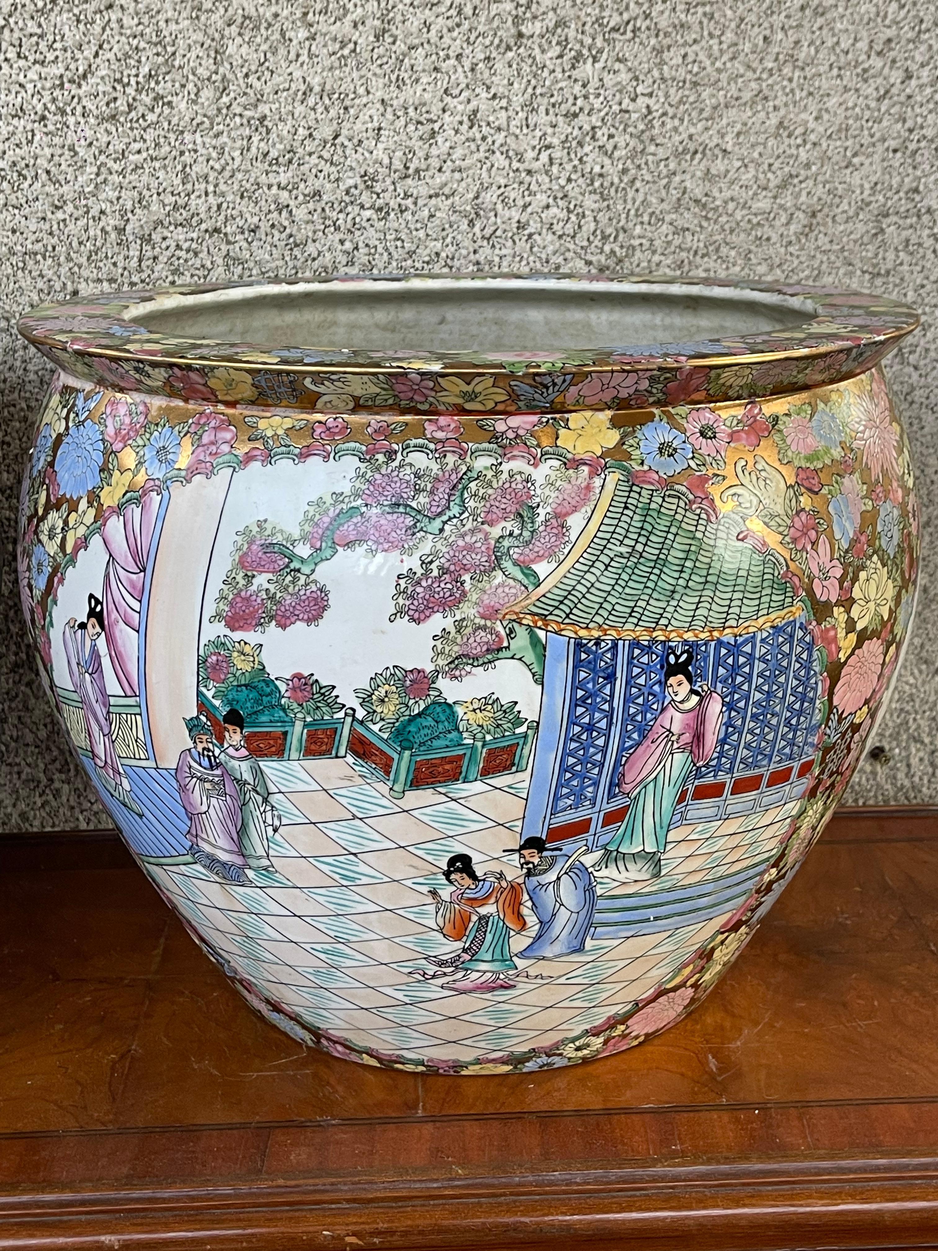 Pareja de grandes peces de porcelana china del siglo XX Jardinera en Bueno estado para la venta en Southall, GB