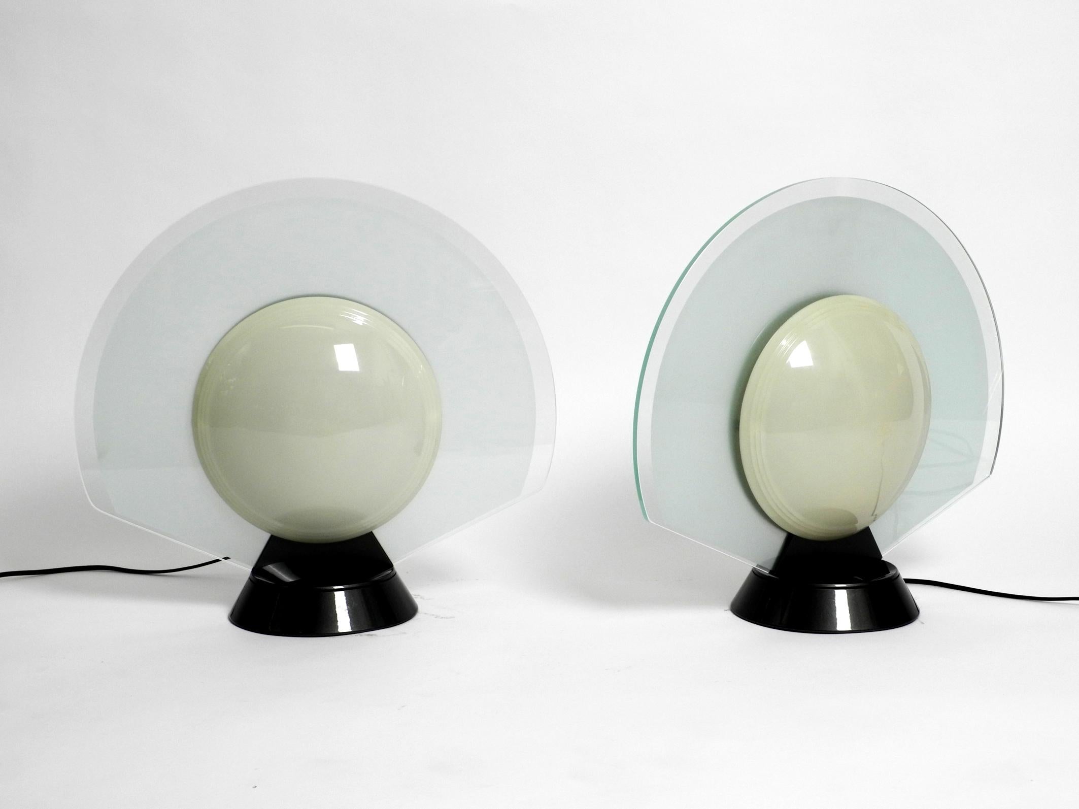 Post-Modern Pair of Large 1980s Table Lamps, Pier Giuseppe Ramella for Arteluce Model Tikal For Sale