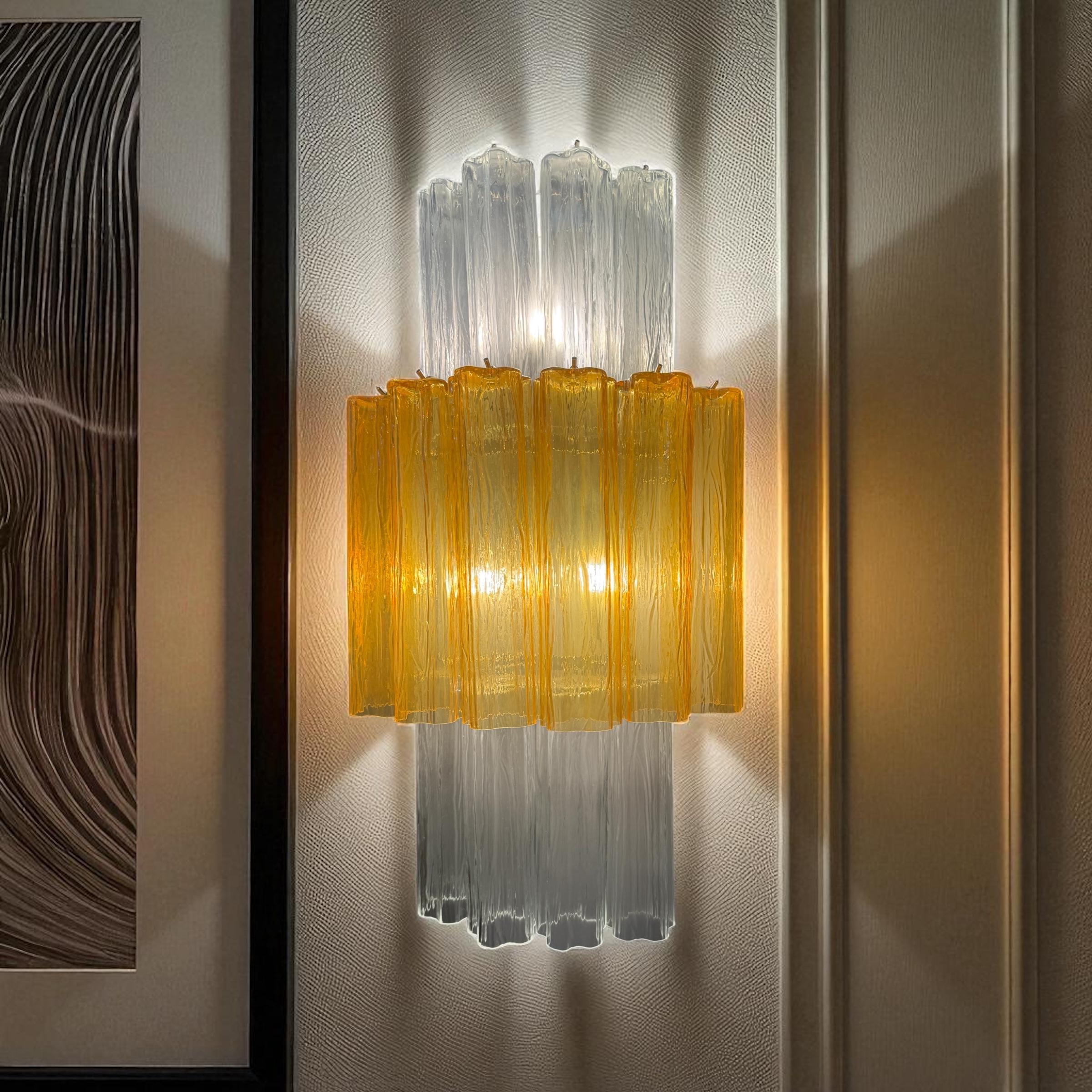 Coppia di grandi lampade da parete in vetro di Murano ambrato e trasparente  1990' in vendita 6