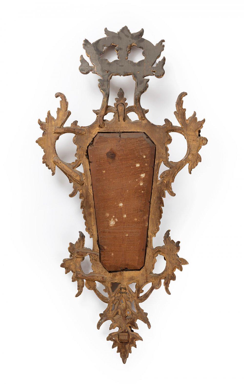 Pair of large and elaborate European Antique Giltwood Cornucopia Mirrors In Good Condition In Leesburg, VA
