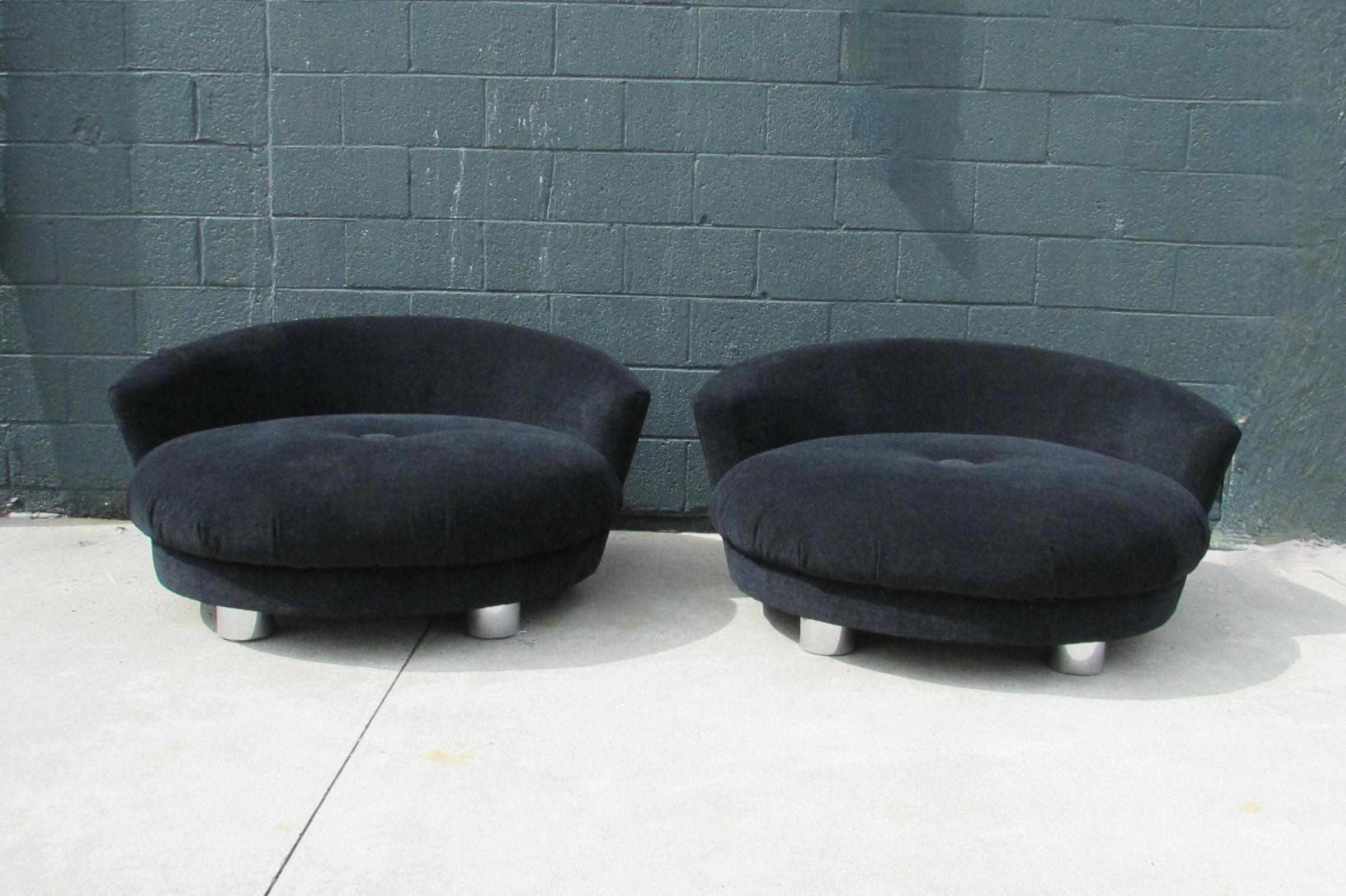 American Two Available Large and Inviting Round Milo Baughman Lounge Chairs For Sale