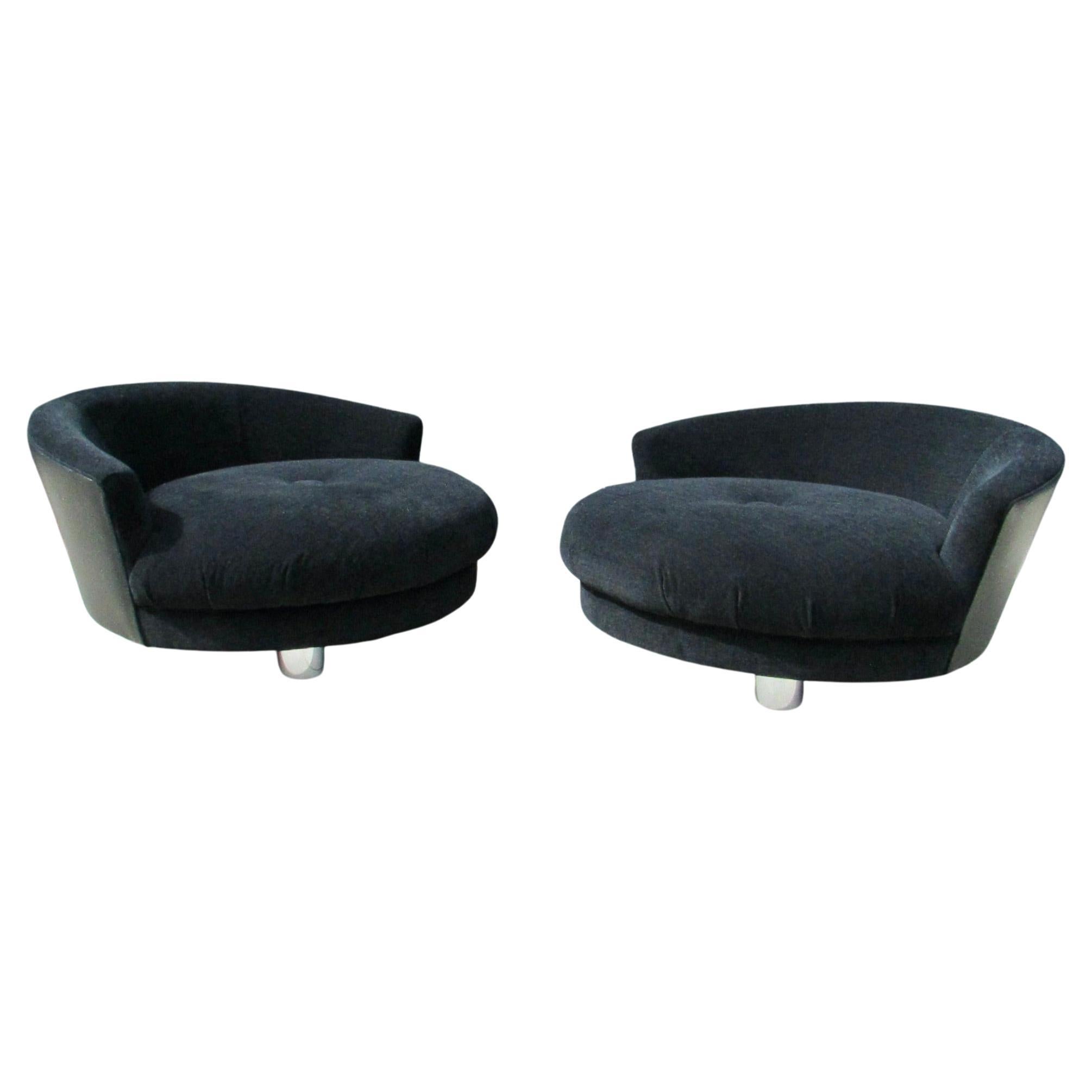 Pair of Large and Inviting Round Milo Baughman Lounge Chairs