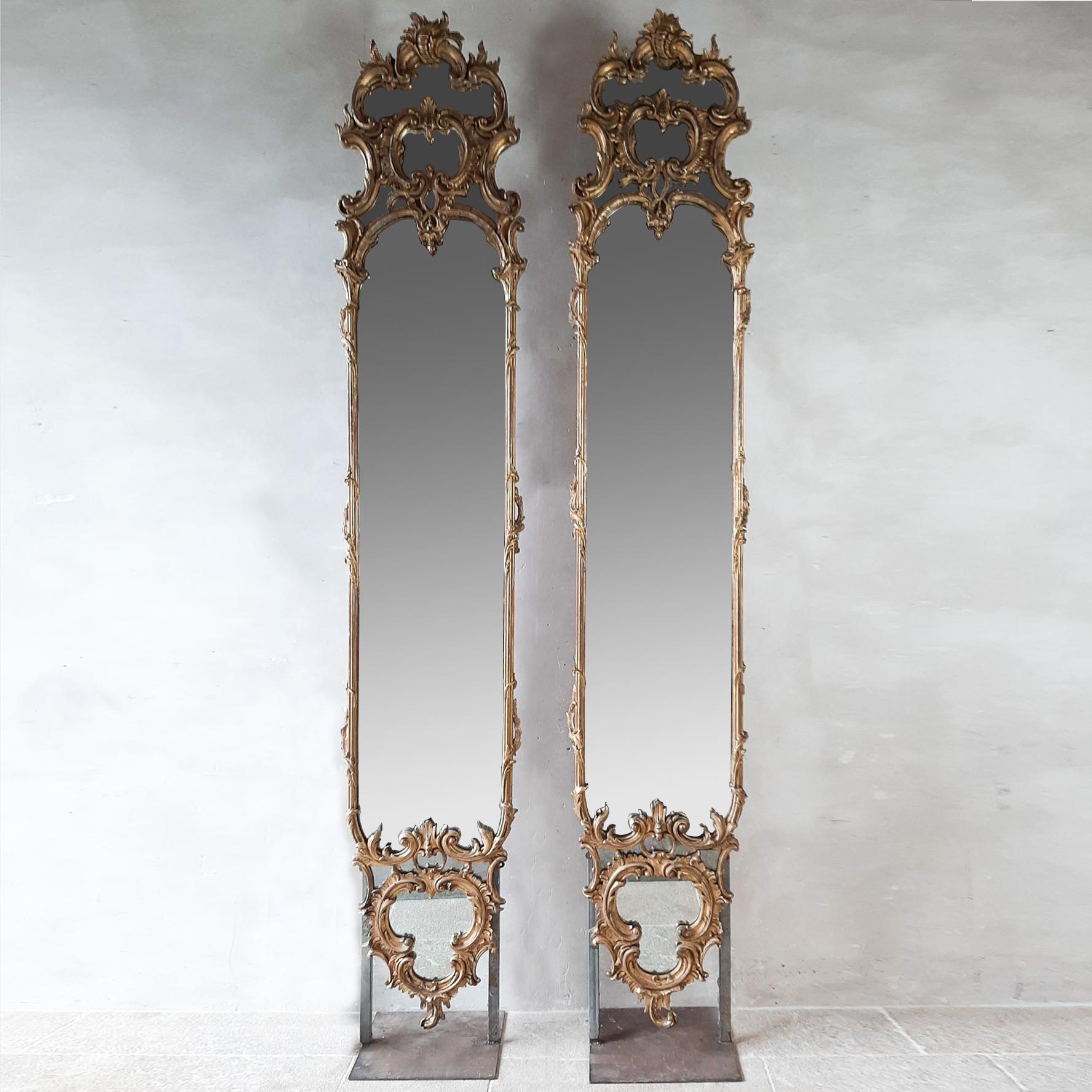 Pair of Large and Richly Ornamented Antique French Gilt Pier Mirrors In Good Condition In Baambrugge, NL