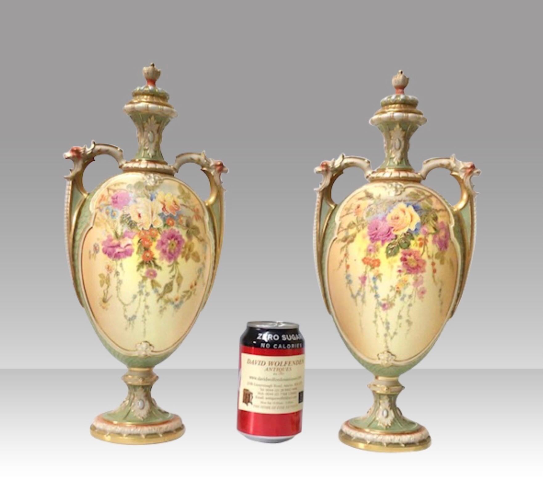 royal worcester vases antique