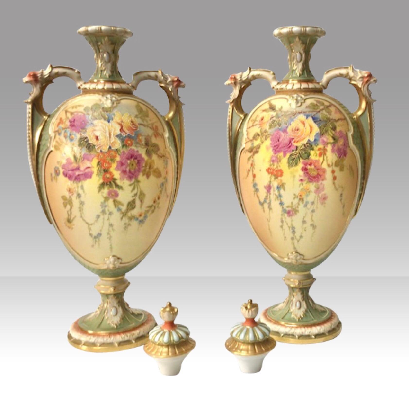 Pair of Large Antique Blush & Turquoise Royal Worcester Vases & Covers by W Hale In Excellent Condition For Sale In Antrim, GB