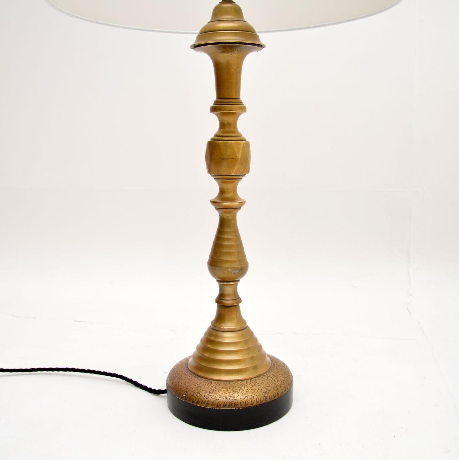 Large Pair of Antique Brass Table Lamps In Good Condition For Sale In London, GB