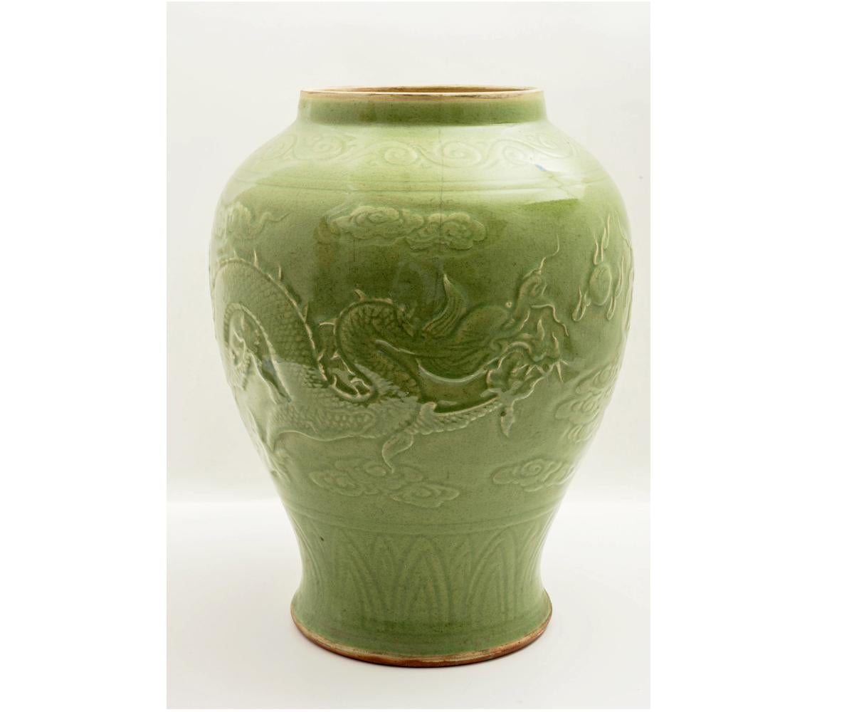 Pair of Large Antique Chinese Celadon Lidded 19th Century Vases In Good Condition In Laguna Beach, CA