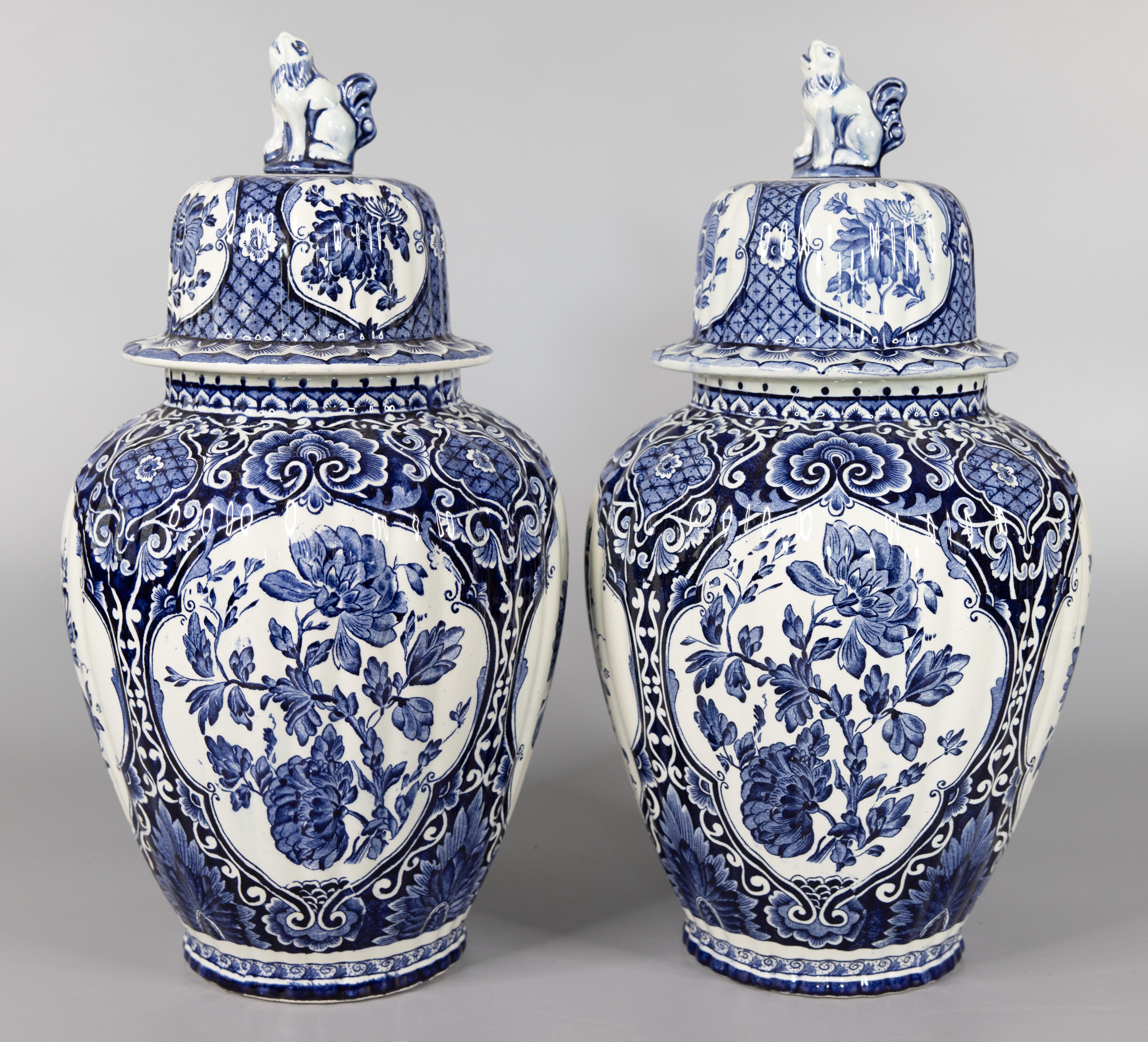 delft ginger jar with lid