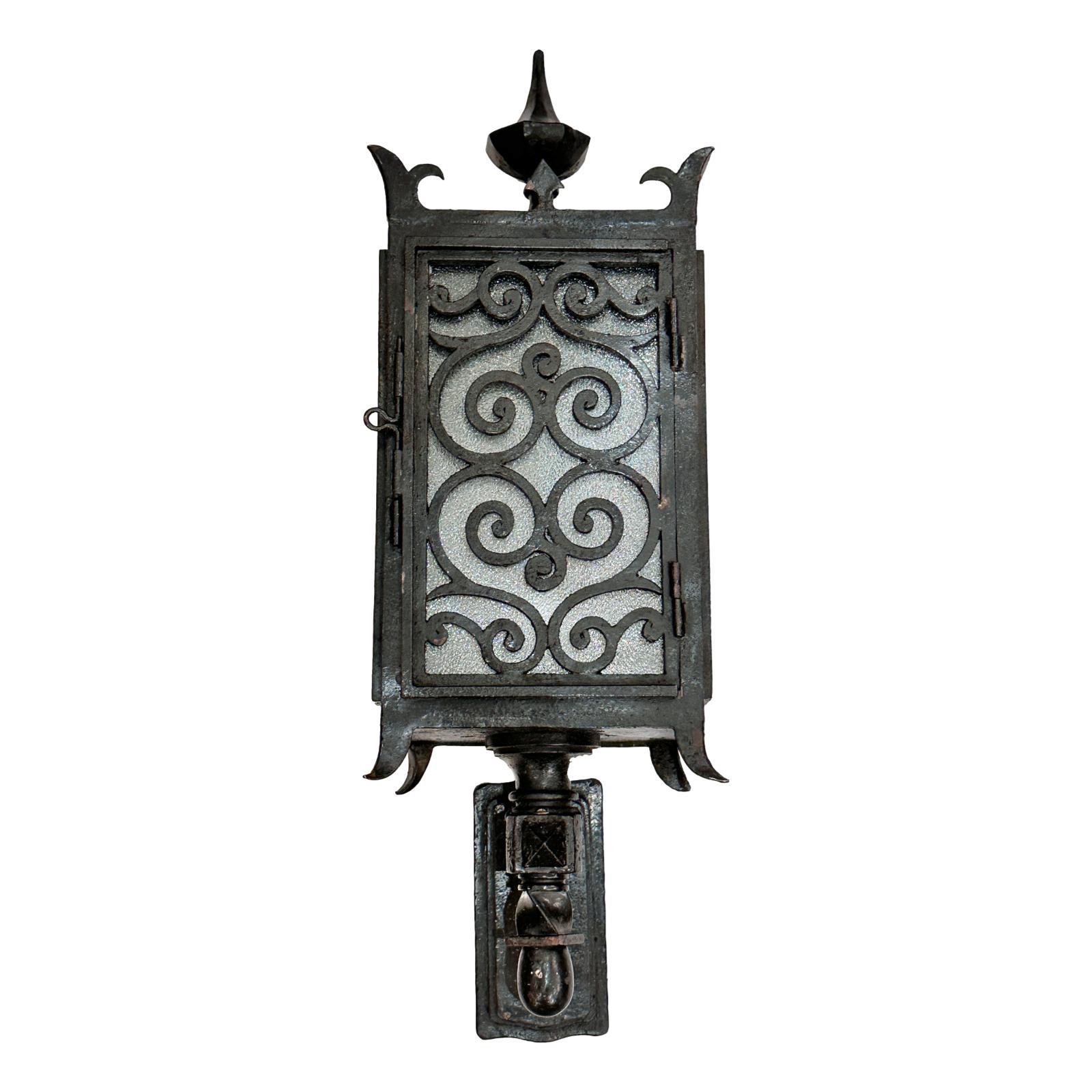 Early 20th Century Pair of Large Antique English Lantern Sconces For Sale