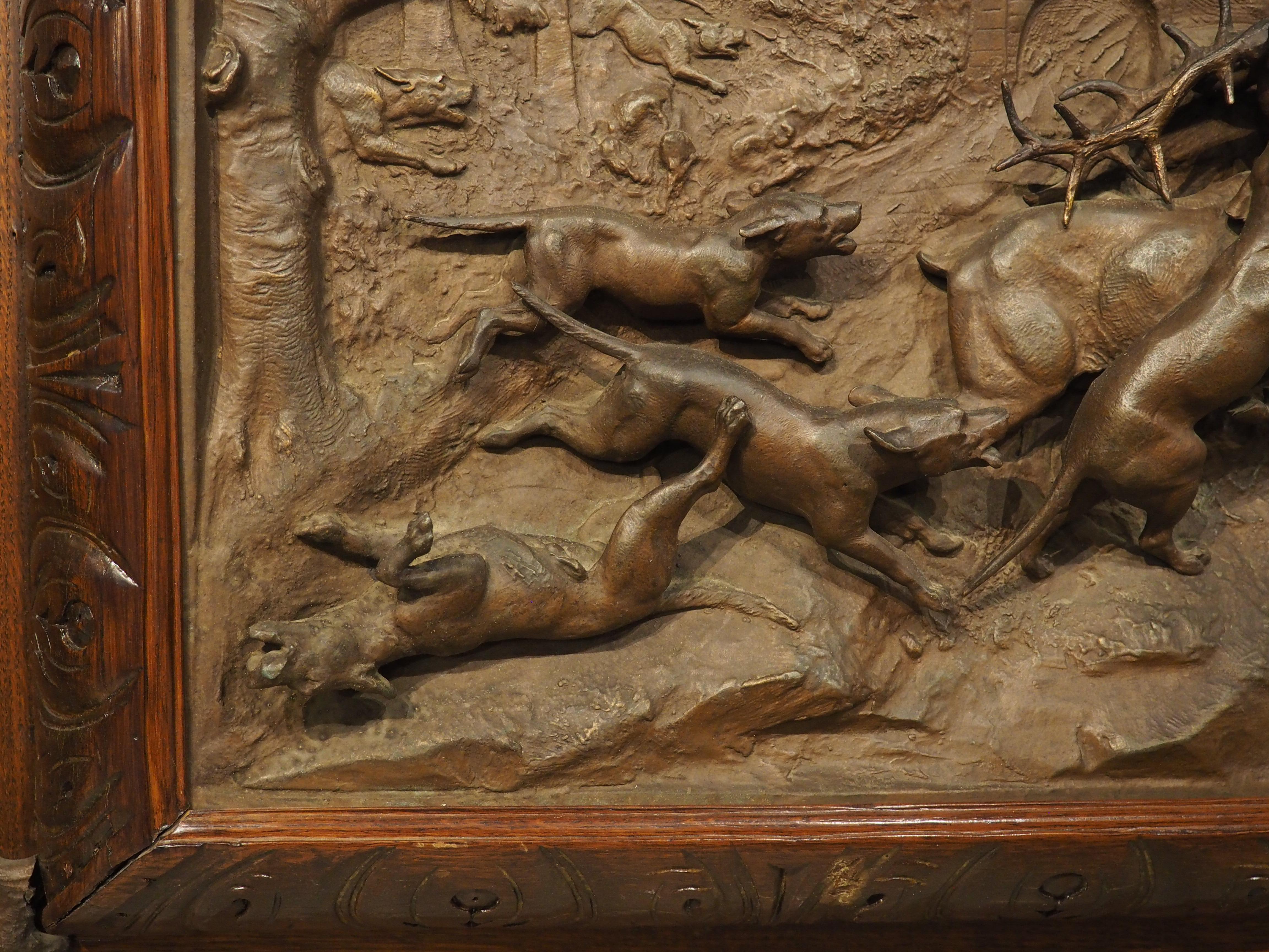Pareja de grandes placas de caza antiguas enmarcadas en roble francés, P. Lecourtier (1851-1925) en venta 7
