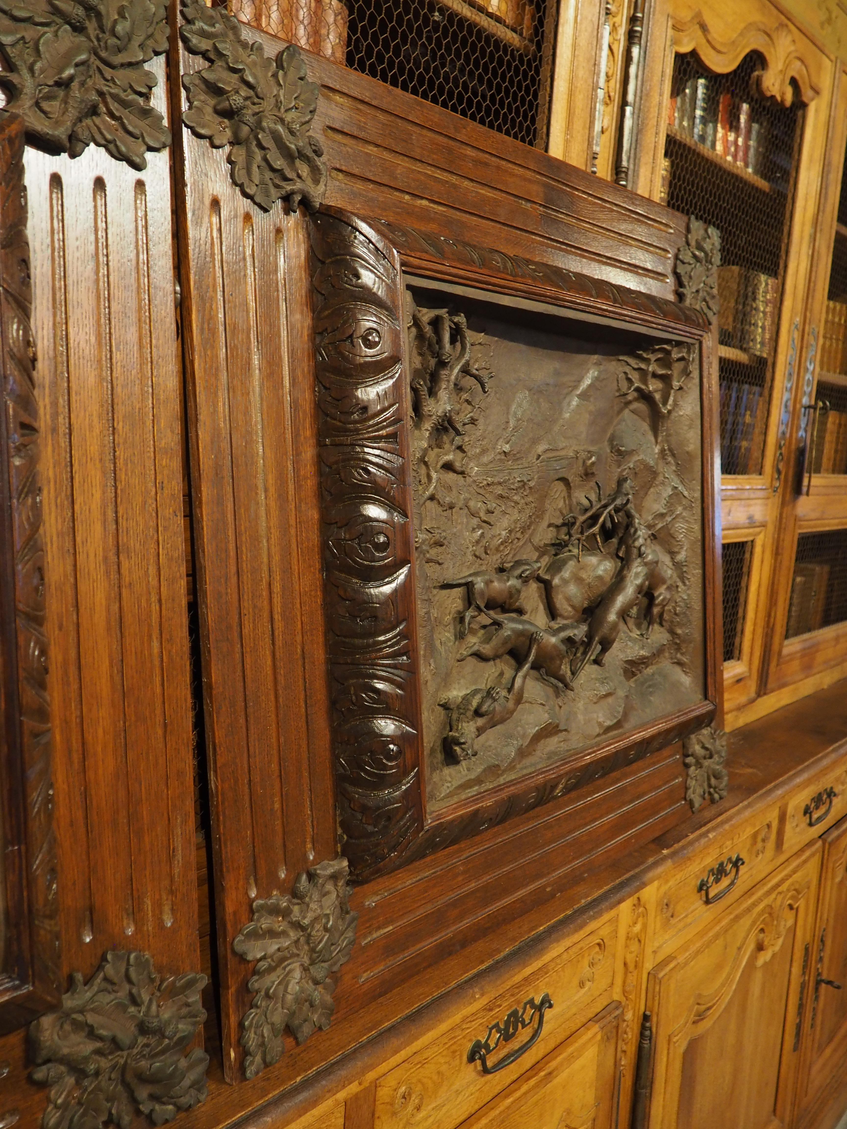 Pareja de grandes placas de caza antiguas enmarcadas en roble francés, P. Lecourtier (1851-1925) siglo XIX en venta