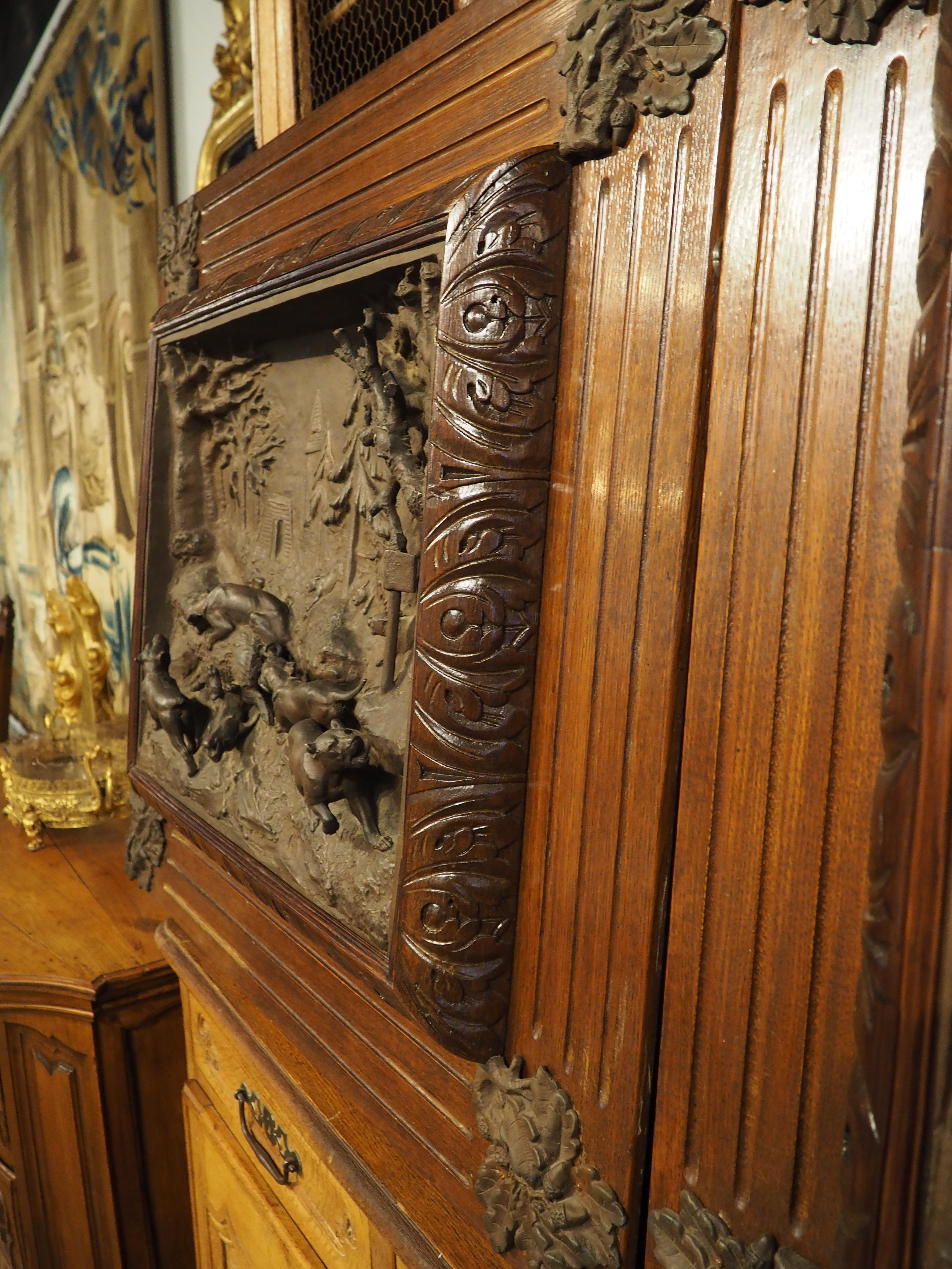Pareja de grandes placas de caza antiguas enmarcadas en roble francés, P. Lecourtier (1851-1925) Metal en venta