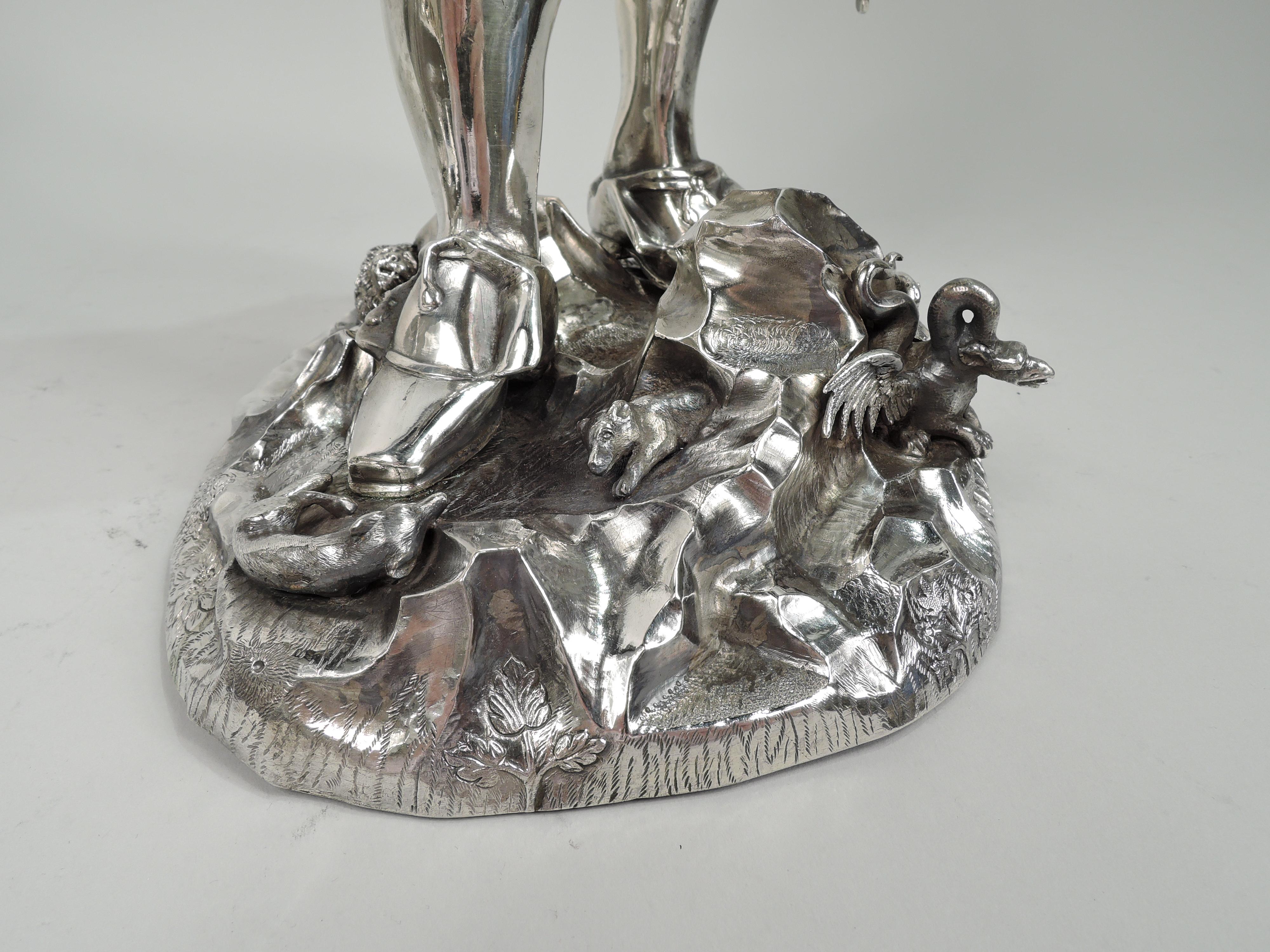 Pair of Silver Figures Le Sonneur d’Olifant & La Dame au Faucon After Moine For Sale 5