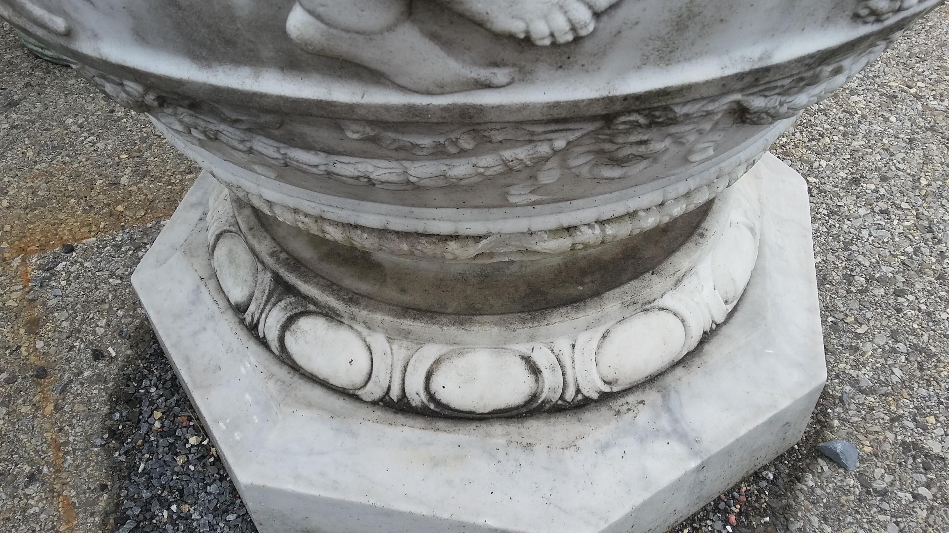 Pair of Large Antique Italian Marble Urns with Dancing Cherubs For Sale 10