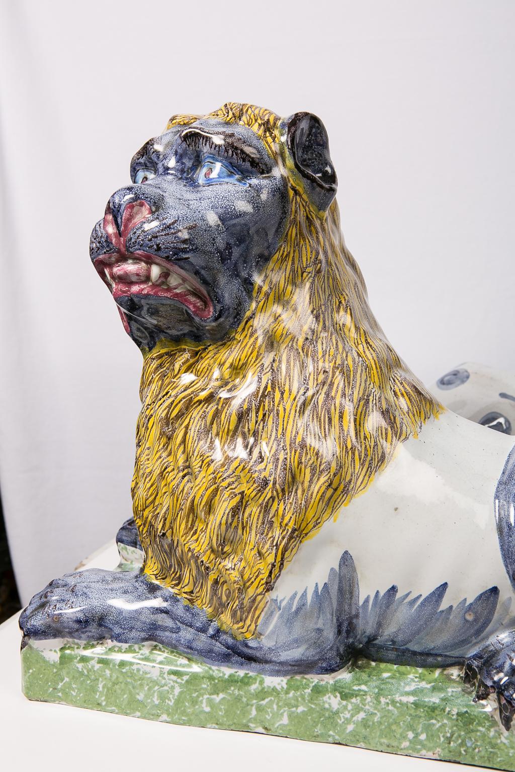 Hand-Painted Large Faience Figures: Pair French Lions, Luneville c.1800 For Sale 7