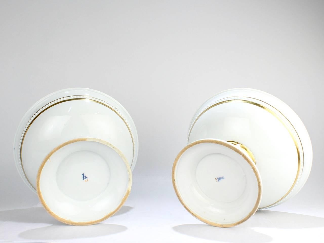 Pair of Large Antique Meissen Porcelain Topographical Footed Bowls or Tazzas For Sale 2