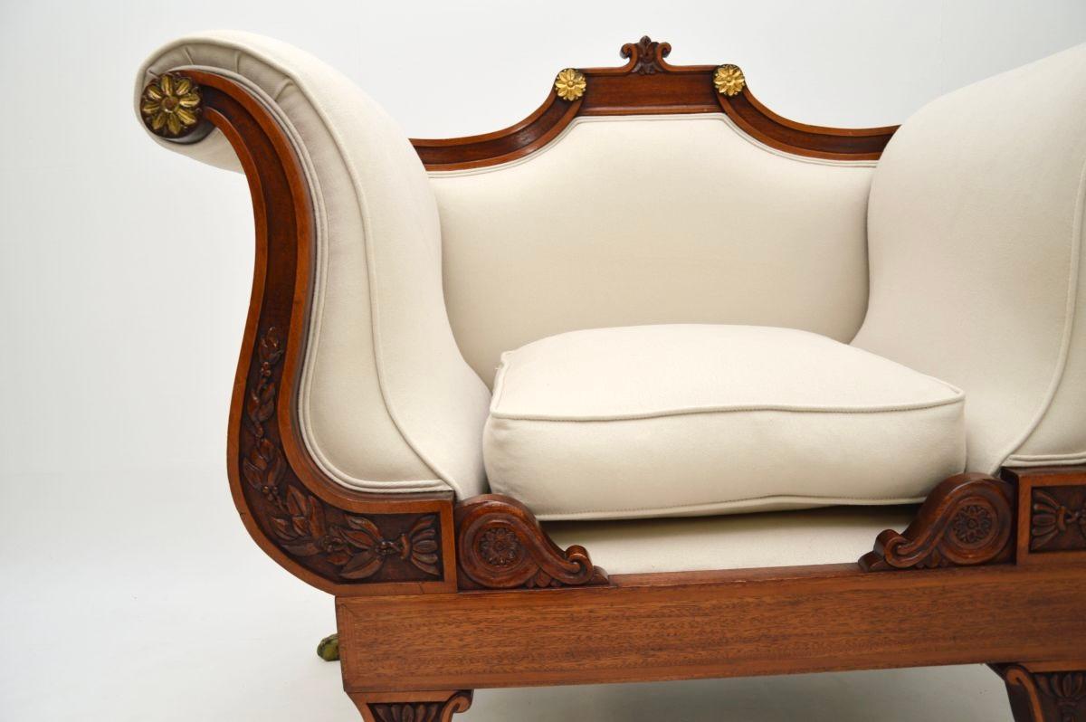 Paire de grands fauteuils anciens de style Régence Bon état - En vente à London, GB