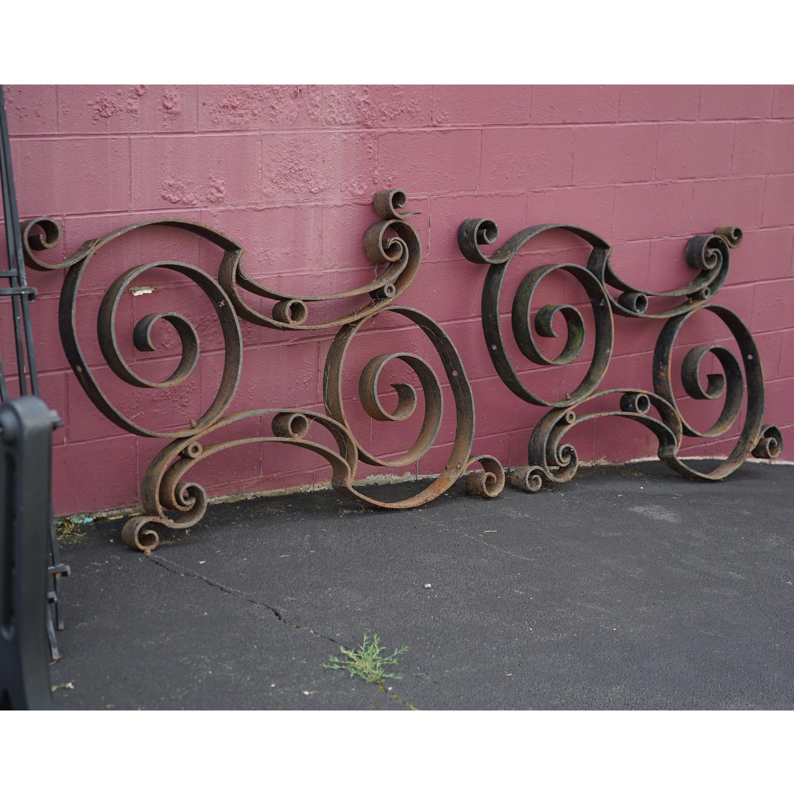 Pair of Large Antique Scroll Form Wrought Iron Architectural Corbels C1990

Measures - 60