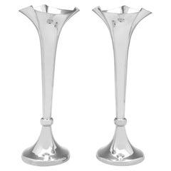 Coppia di grandi vasi da fiori antichi in argento 925 - Altezza 32 cm - Realizzati nel 1910