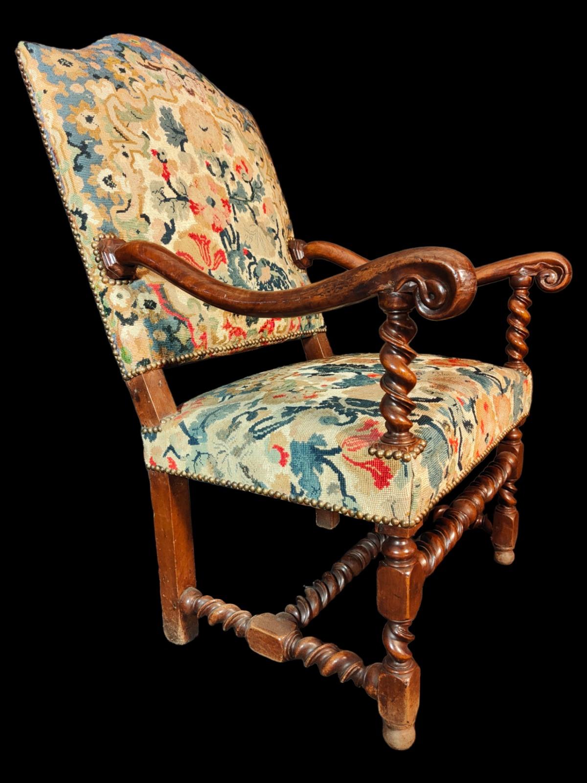 Pair Of Large Armchairs 19th Century 4