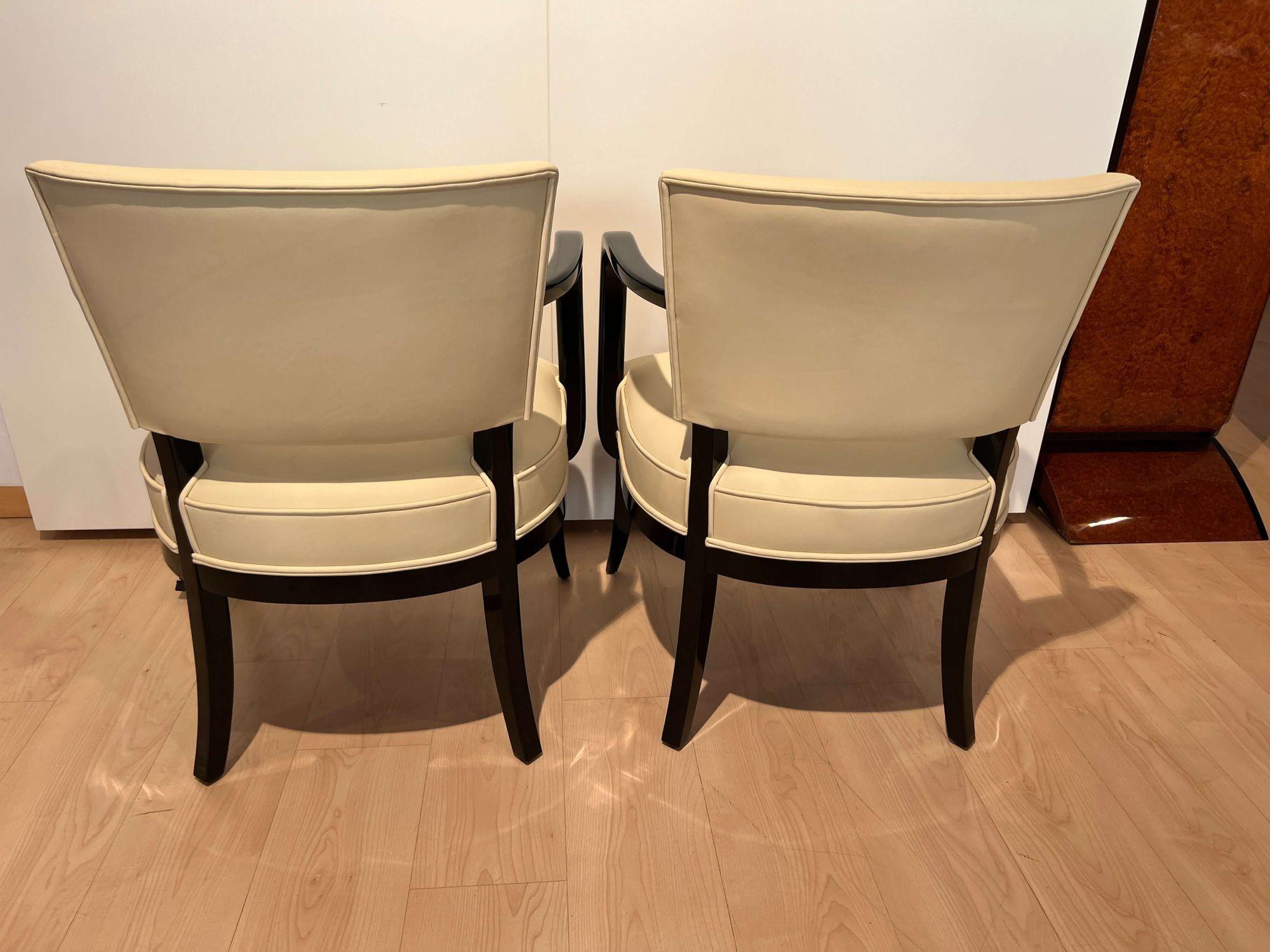 Paar Art-Déco-Sessel, schwarzer Lack, cremefarbenes Leder, Frankreich, 1930er Jahre im Angebot 10